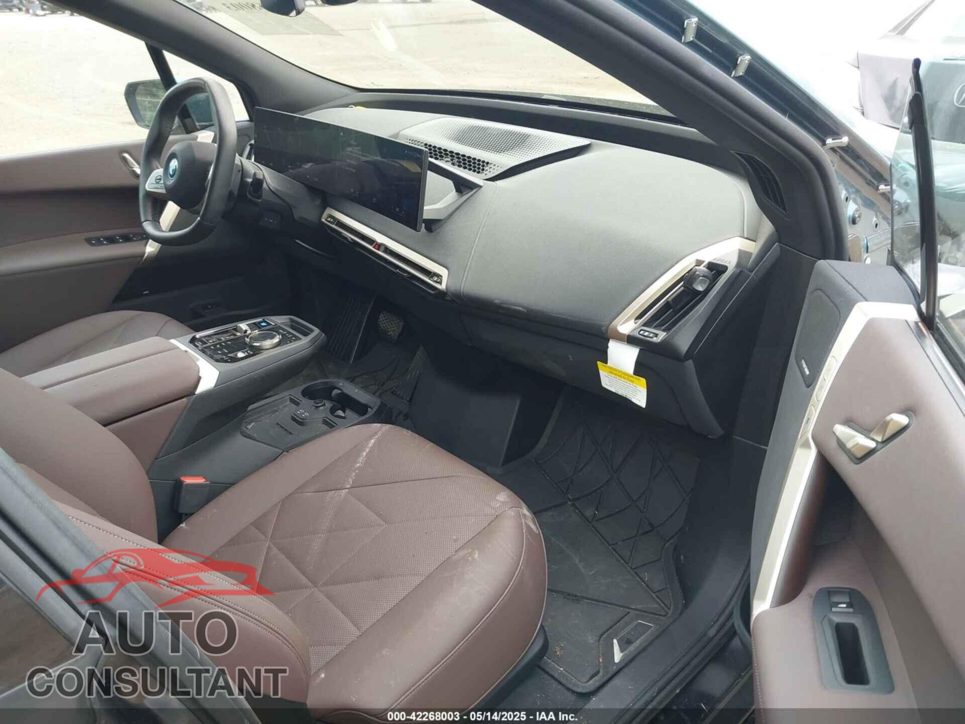 BMW IX 2023 - WB523CF00PCM81980