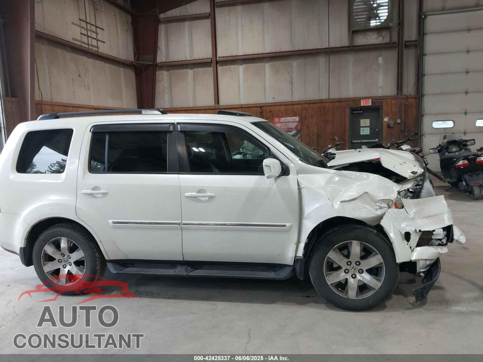 HONDA PILOT 2014 - 5FNYF4H98EB047975