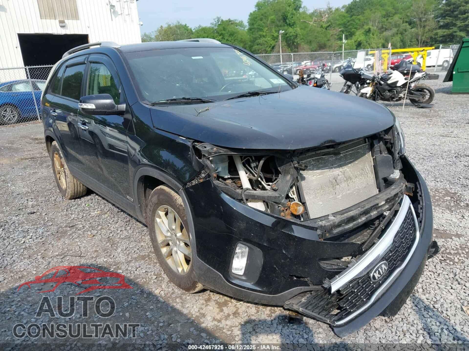 KIA SORENTO 2015 - 5XYKTDA62FG569140