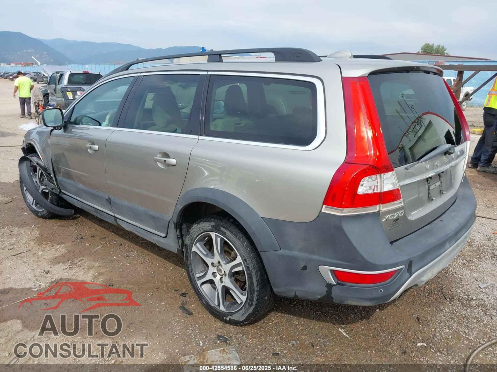 VOLVO XC70 2014 - YV4902BZ2E1184869