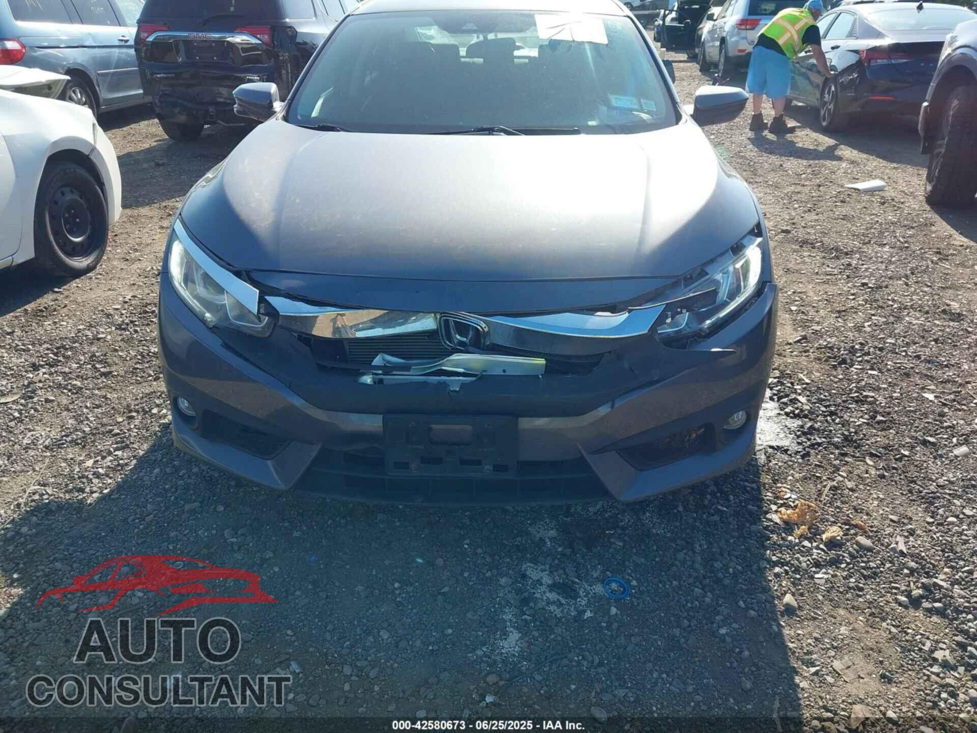 HONDA CIVIC 2017 - 2HGFC2F80HH525854