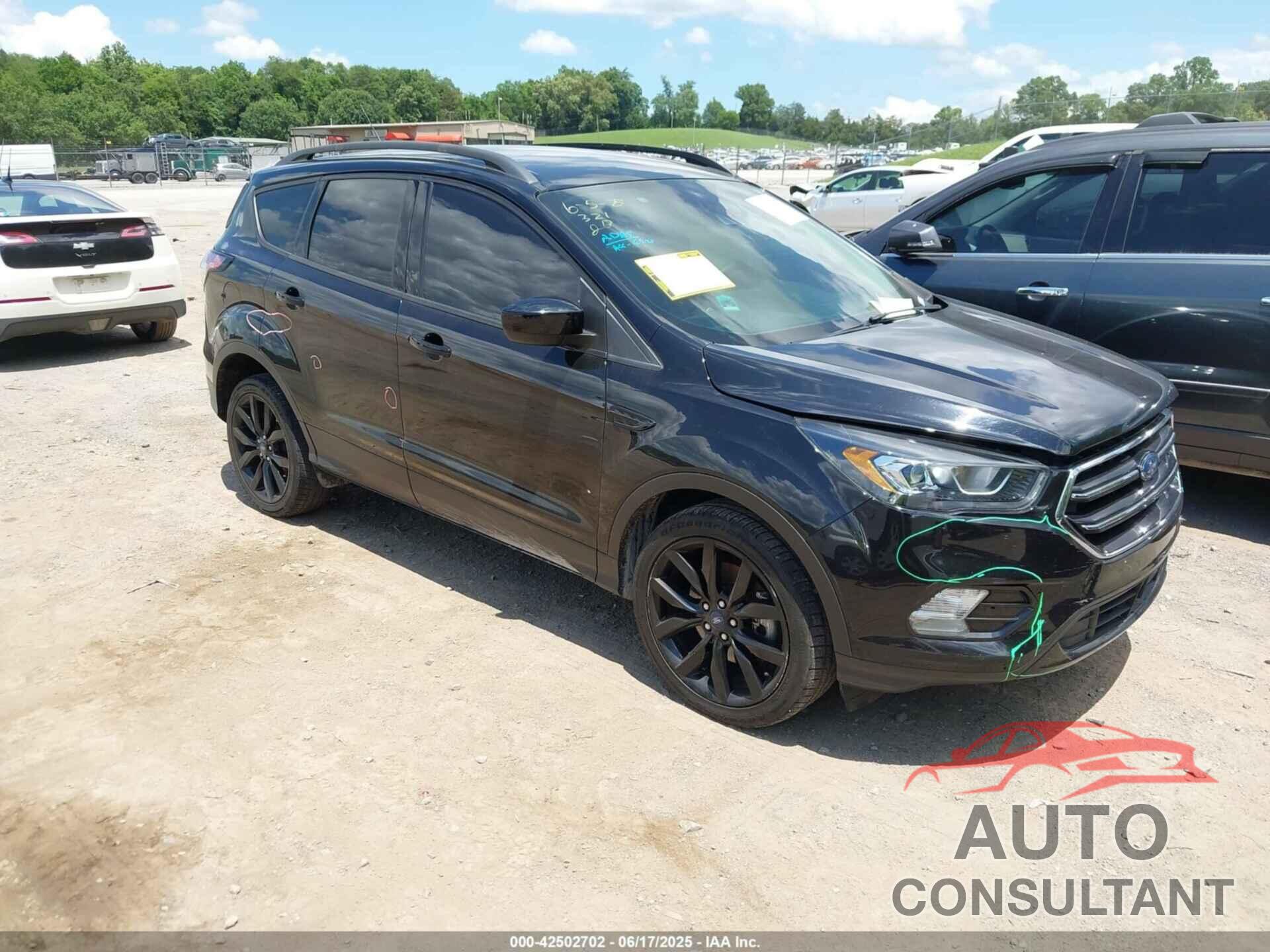 FORD ESCAPE 2018 - 1FMCU9GD4JUD25836