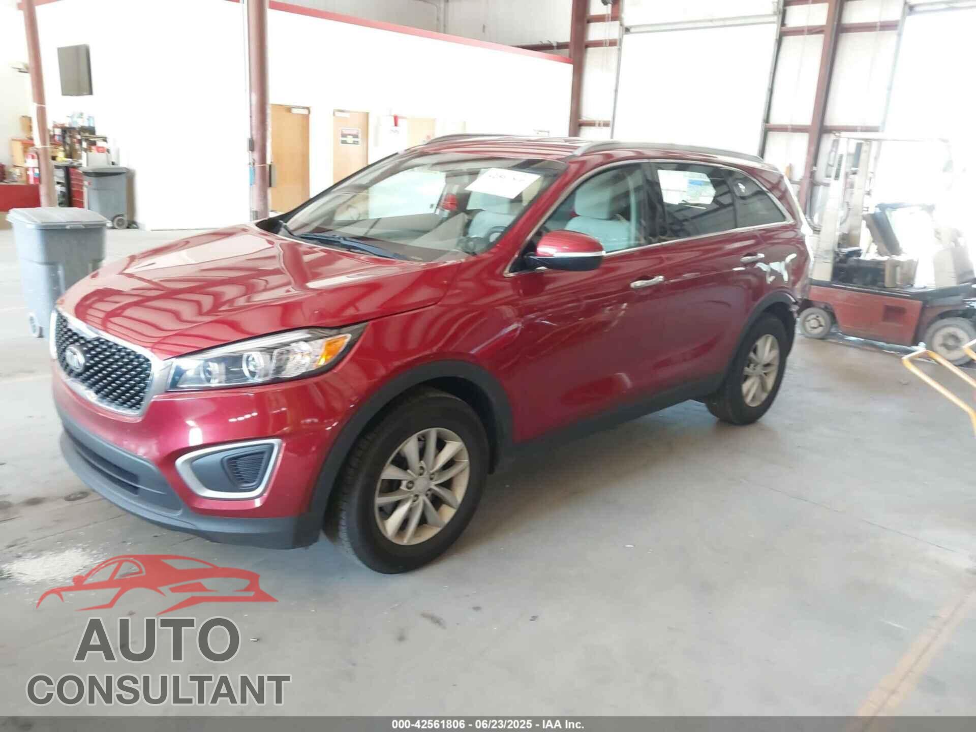 KIA SORENTO 2017 - 5XYPG4A32HG205576