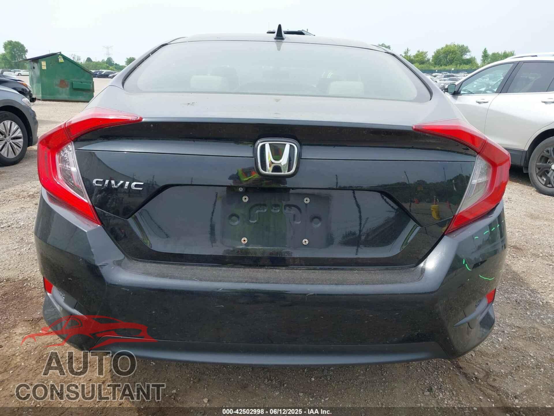 HONDA CIVIC 2017 - 19XFC2F74HE013418
