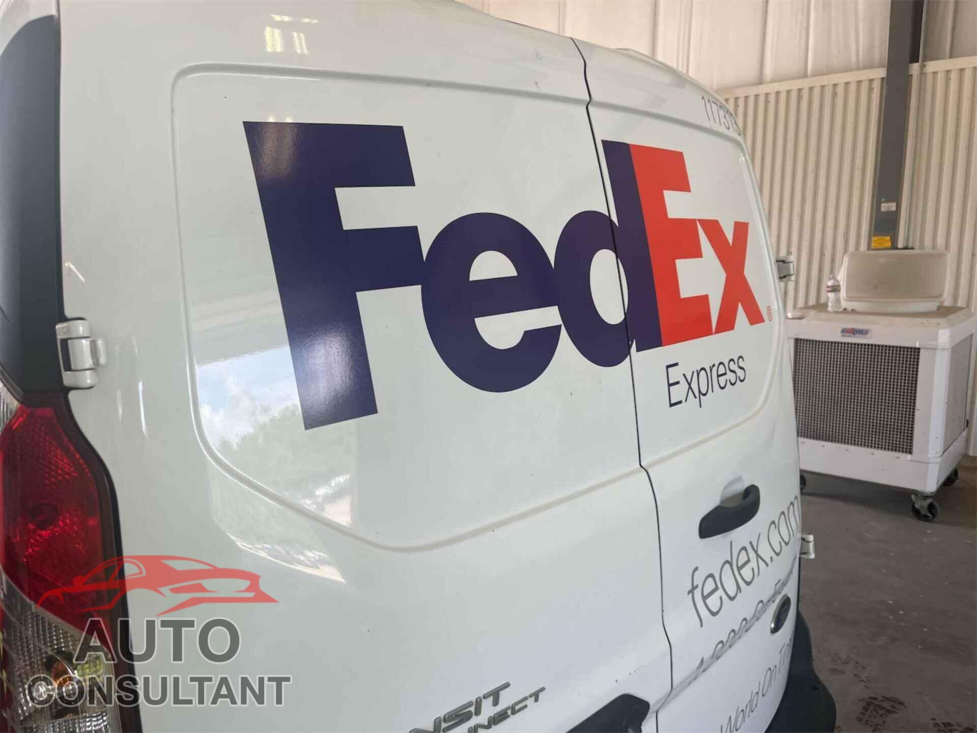 FORD TRANSIT CONNECT 2020 - NM0LS7E26L1444568