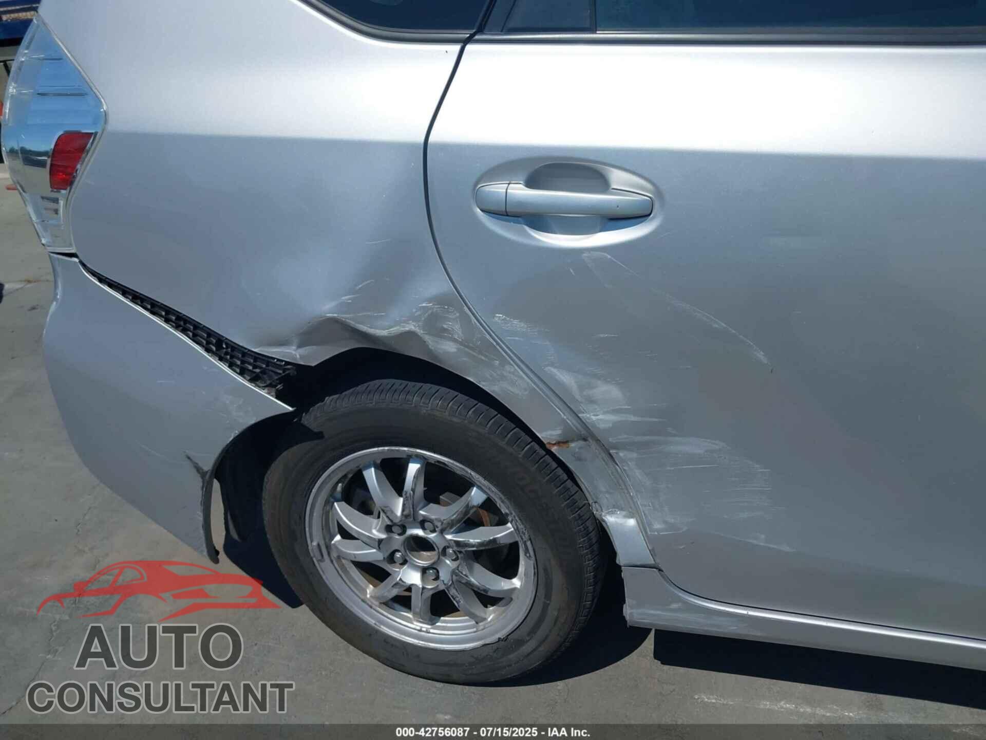 TOYOTA PRIUS V 2012 - JTDZN3EU2C3100674