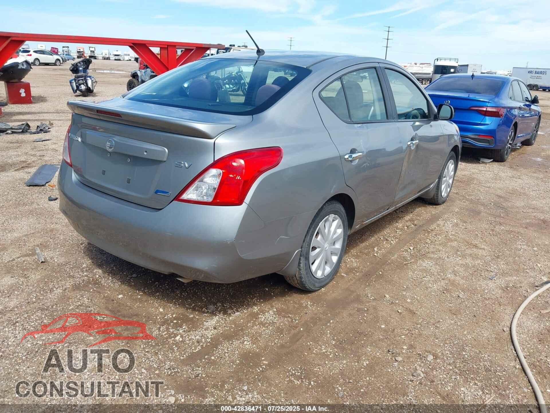 NISSAN VERSA 2013 - 3N1CN7AP2DL871030