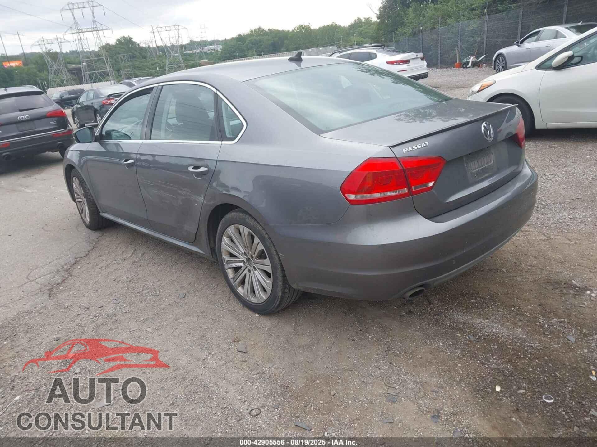 VOLKSWAGEN PASSAT 2012 - 1VWBP7A39CC104511