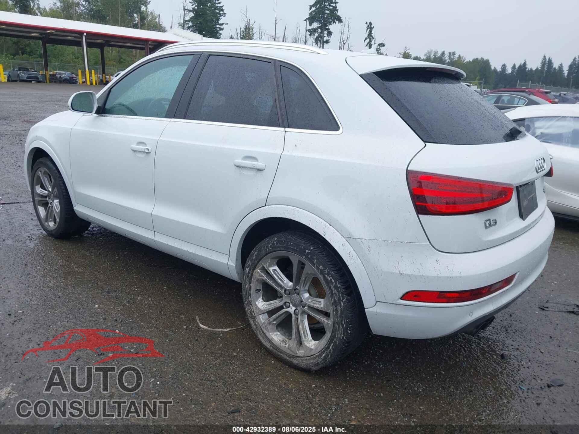 AUDI Q3 2015 - WA1GFCFS3FR011421