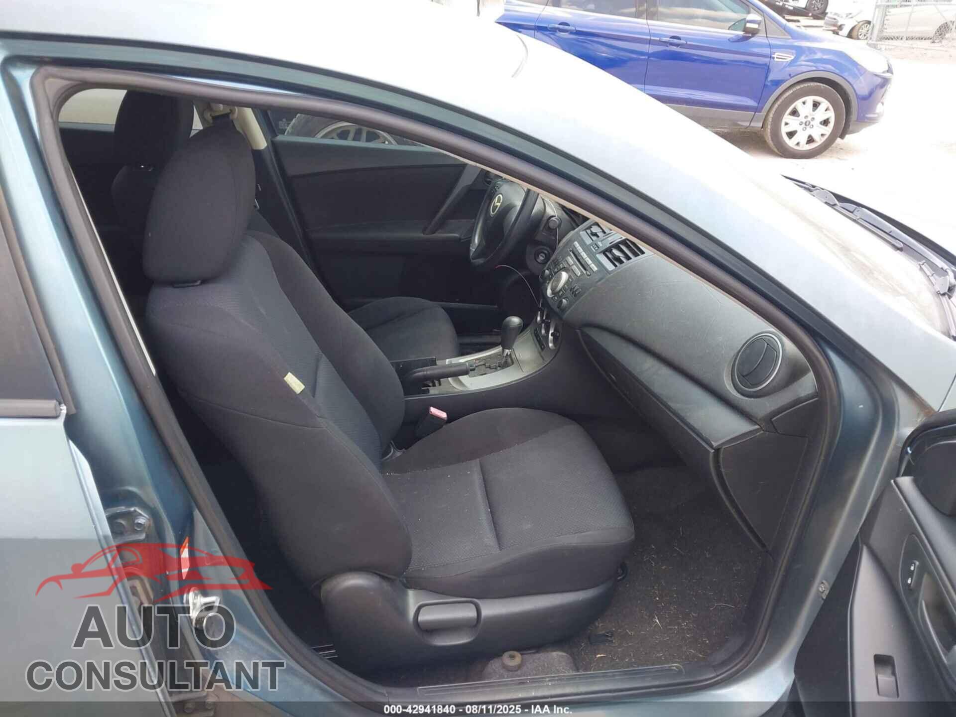 MAZDA MAZDA3 2011 - JM1BL1UF7B1490101