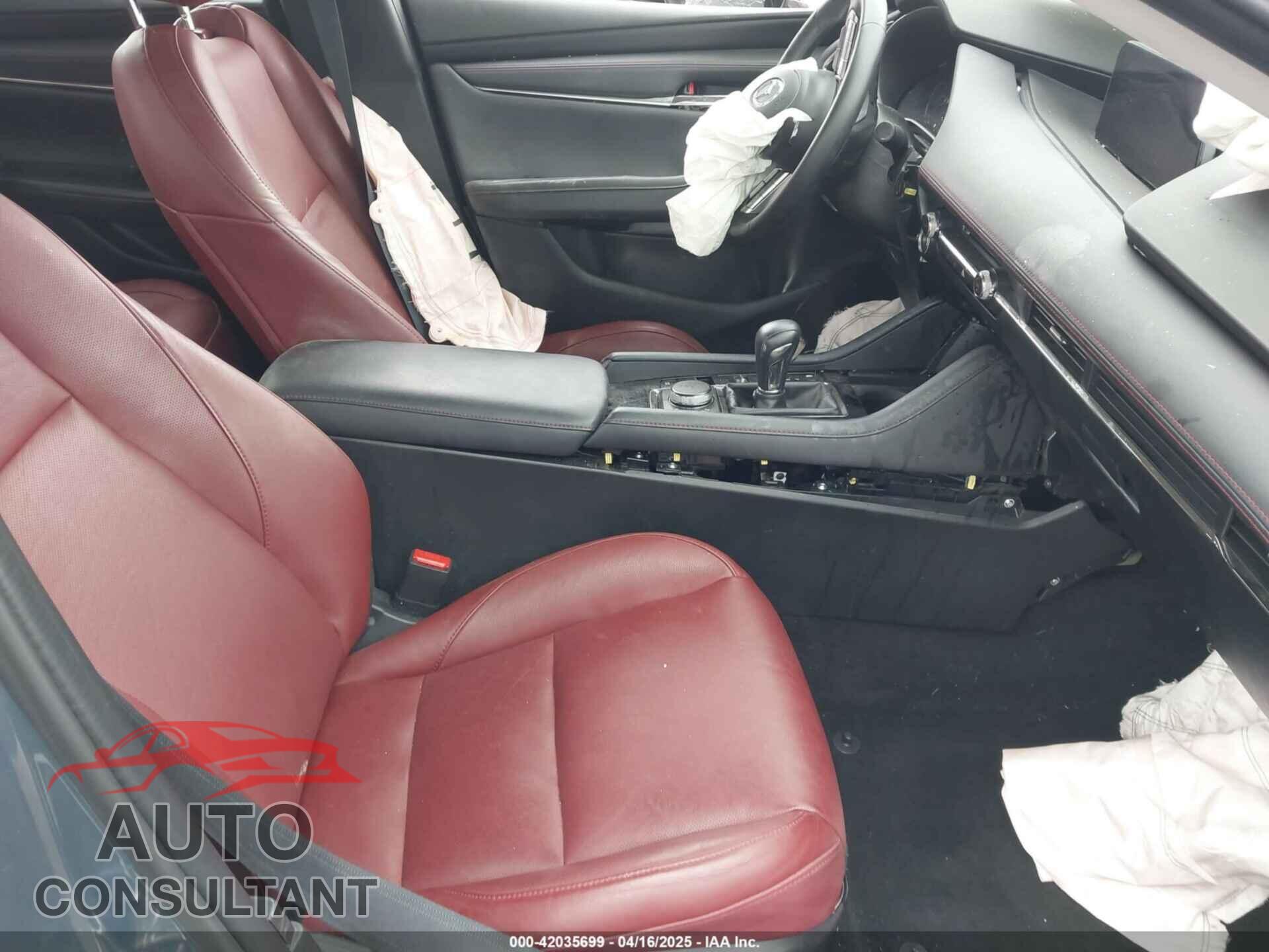 MAZDA MAZDA3 2023 - 3MZBPACMXPM370840