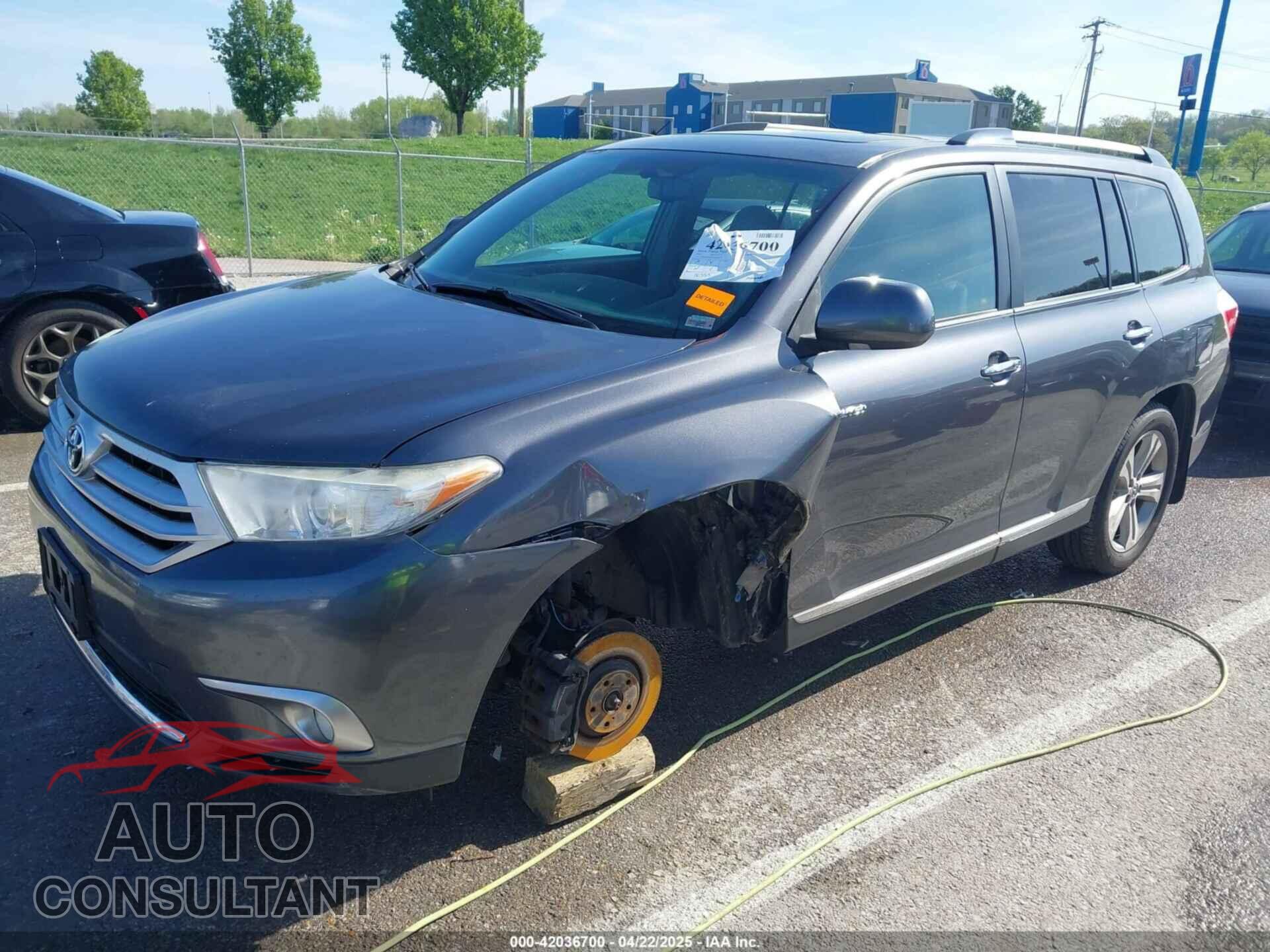TOYOTA HIGHLANDER 2012 - 5TDDK3EH2CS101814