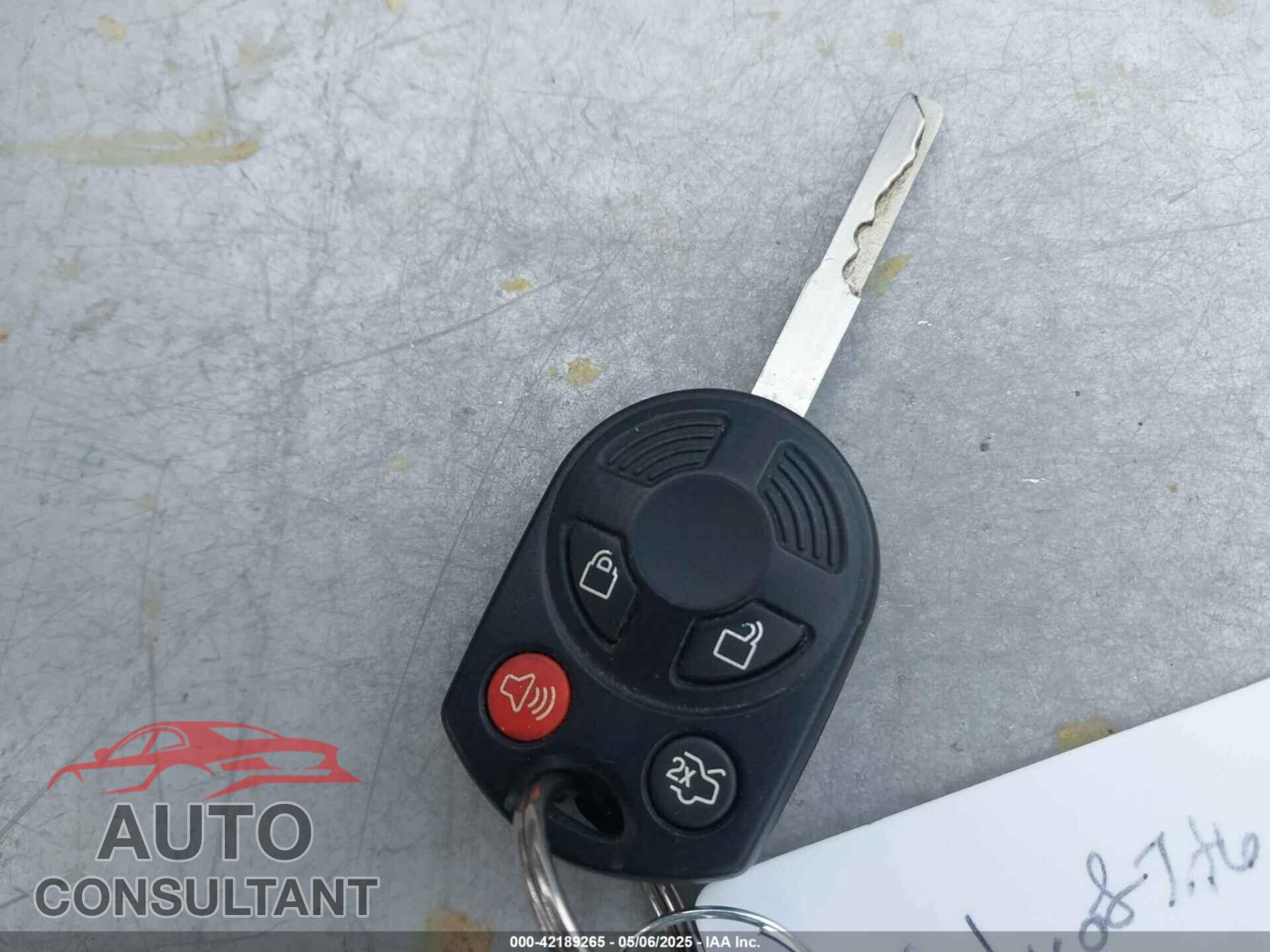 FORD FOCUS 2014 - 1FADP3F20EL196122