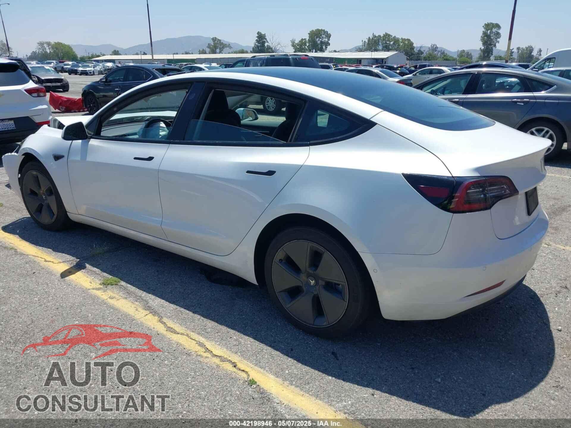 TESLA MODEL 3 2022 - 5YJ3E1EA6NF332281