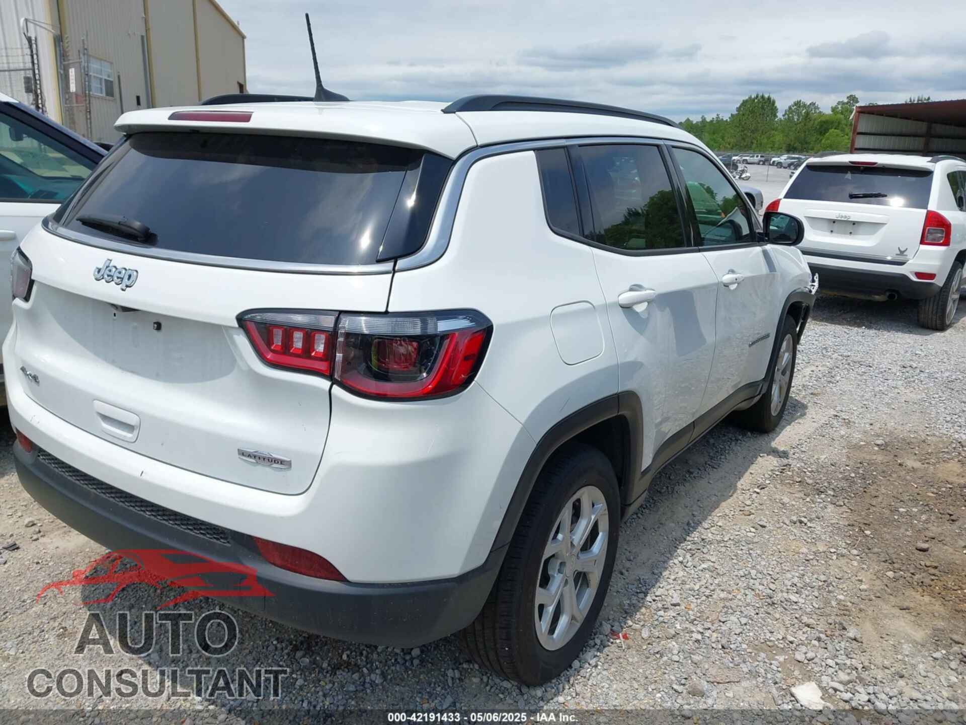 JEEP COMPASS 2024 - 3C4NJDBNXRT119192