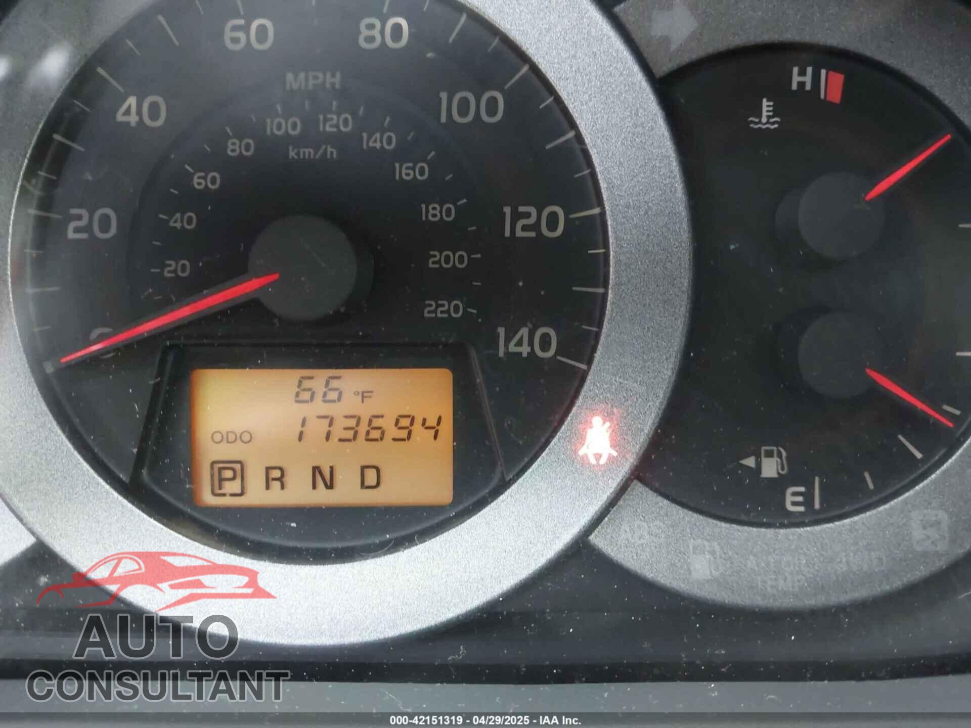 TOYOTA RAV4 2012 - JTMBF4DV9CD044225