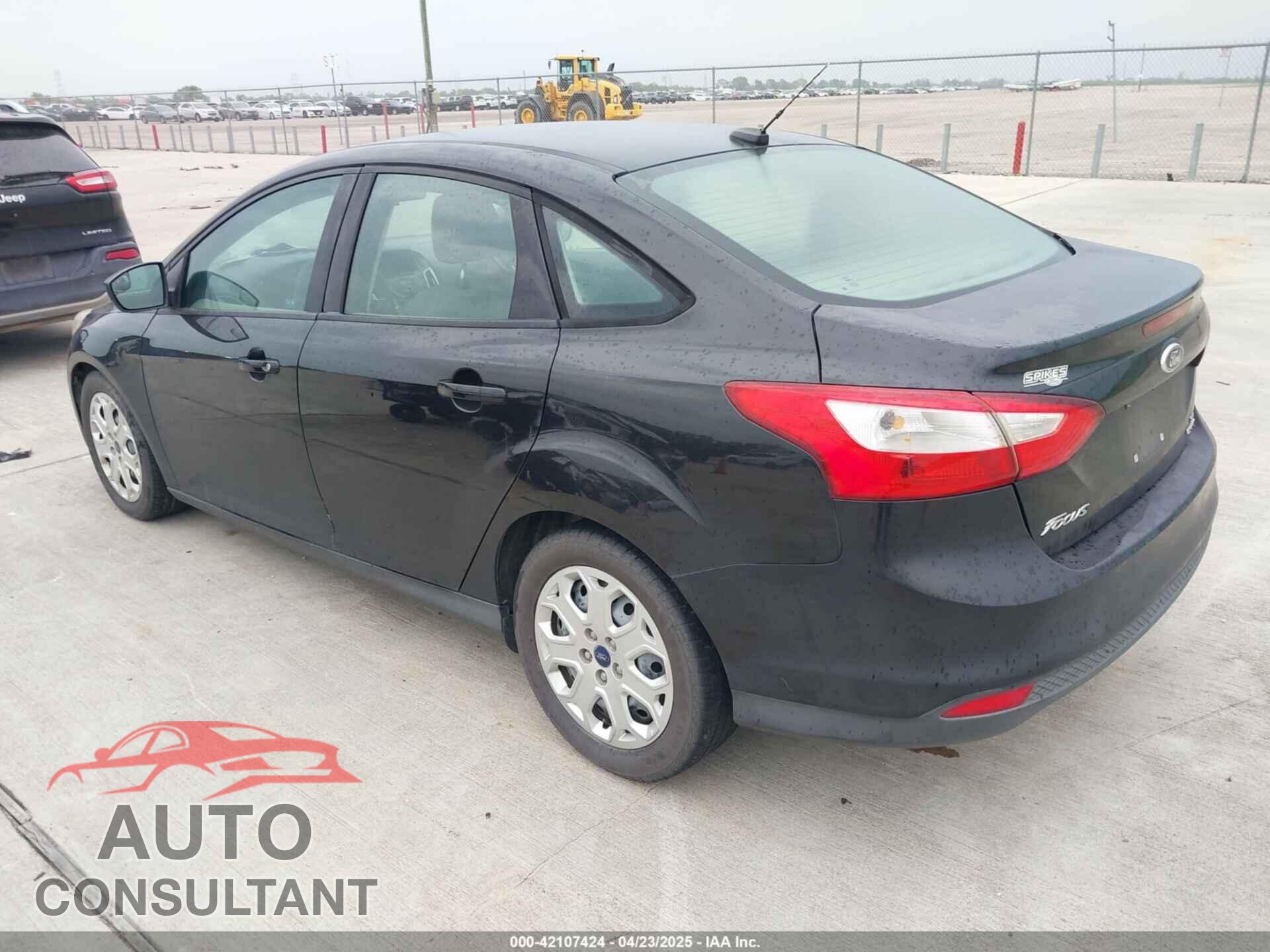 FORD FOCUS 2012 - 1FAHP3F21CL372769