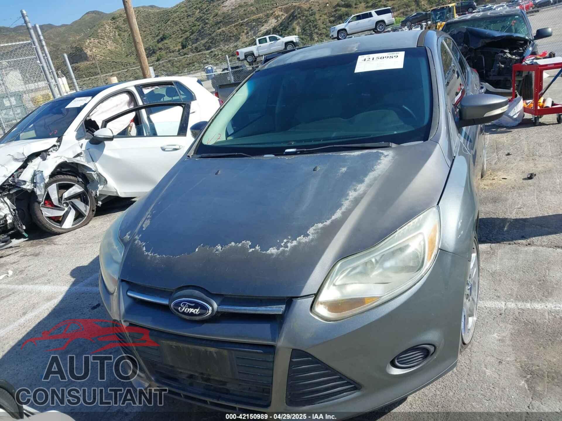 FORD FOCUS 2014 - 1FADP3K21EL200233
