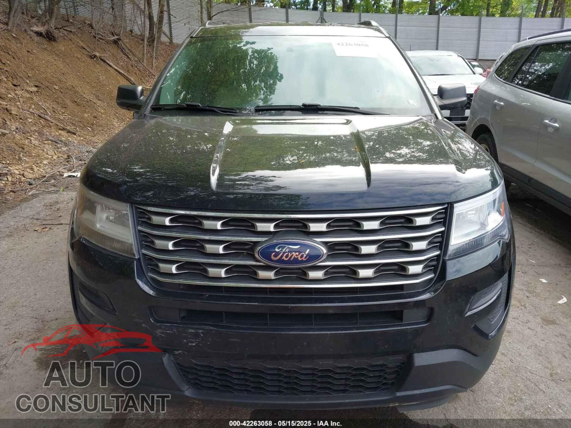 FORD EXPLORER 2017 - 1FM5K8B82HGD79972