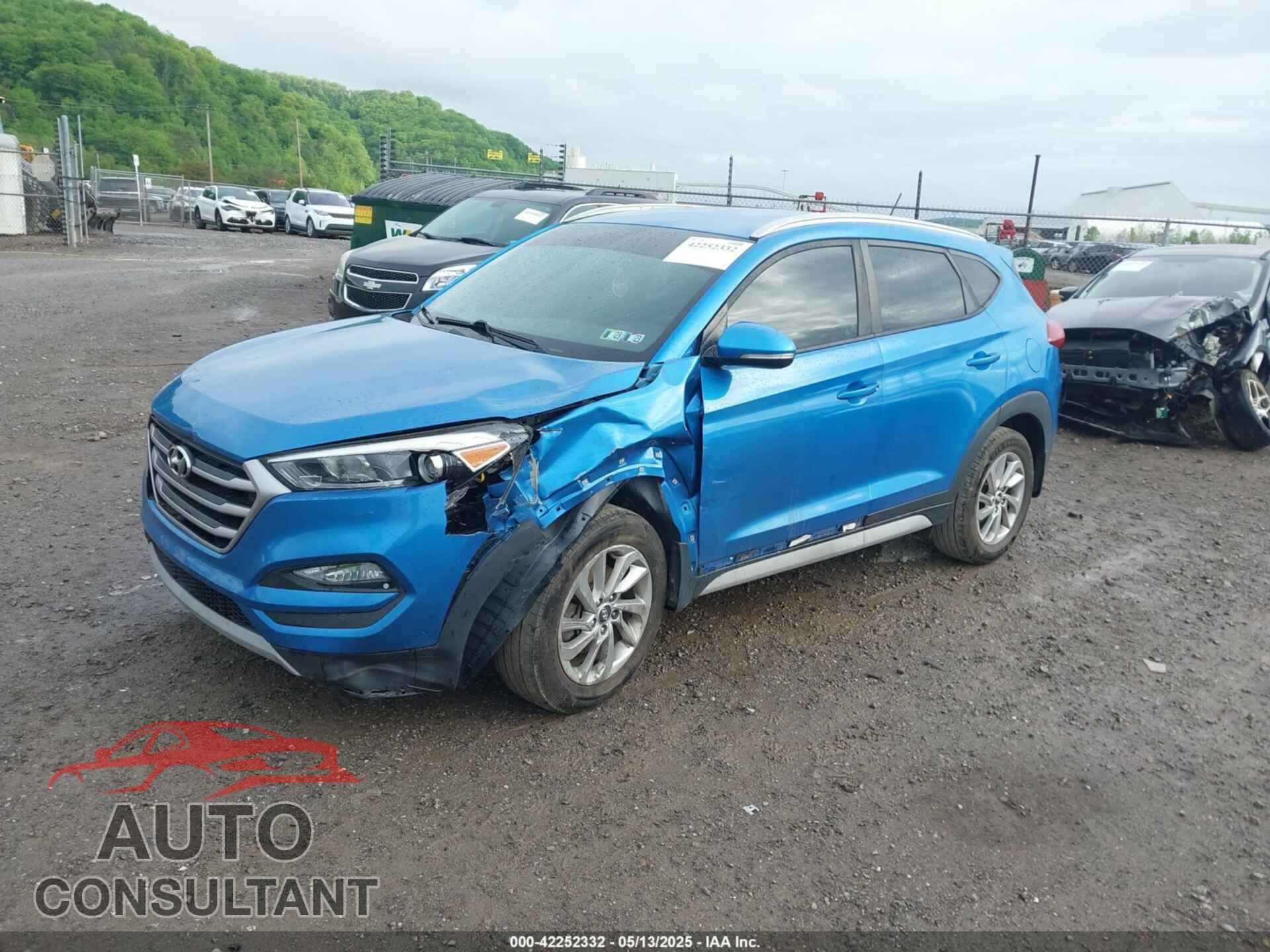 HYUNDAI TUCSON 2017 - KM8J3CA29HU399830