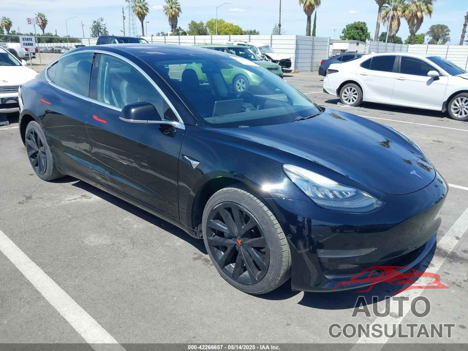 TESLA MODEL 3 2018 - 5YJ3E1EA0JF172263