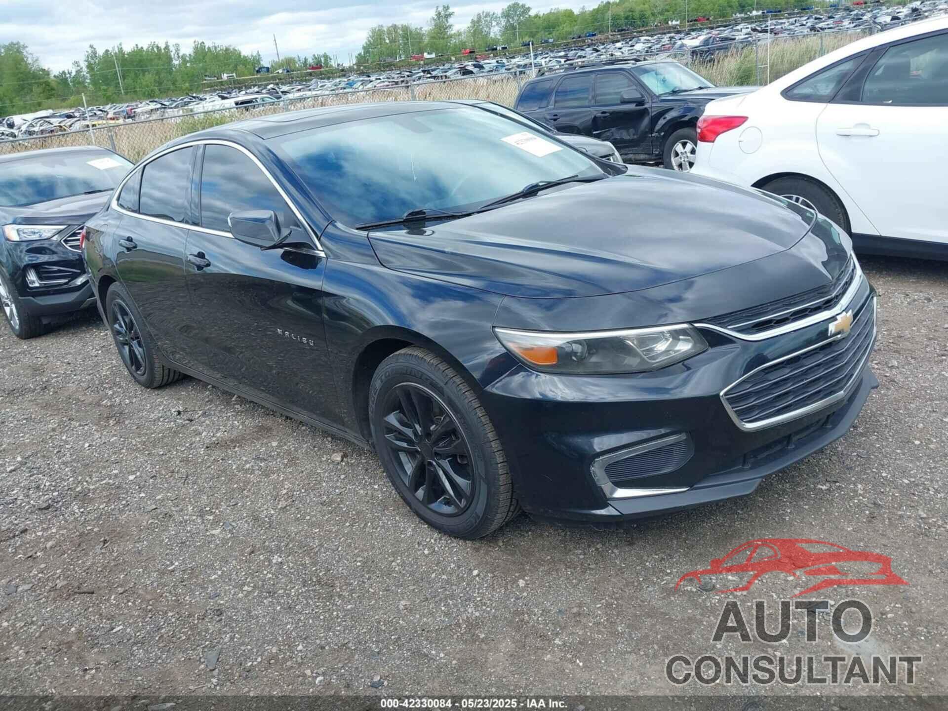 CHEVROLET MALIBU 2017 - 1G1ZE5ST8HF168094