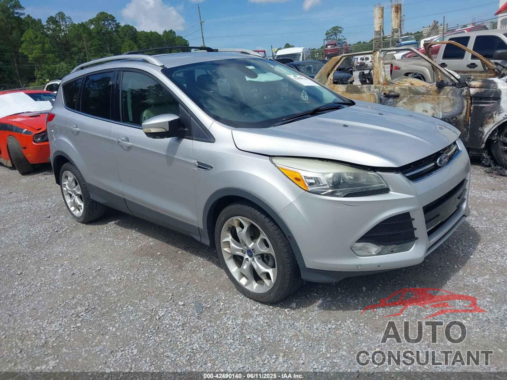 FORD ESCAPE 2014 - 1FMCU0J90EUE46918