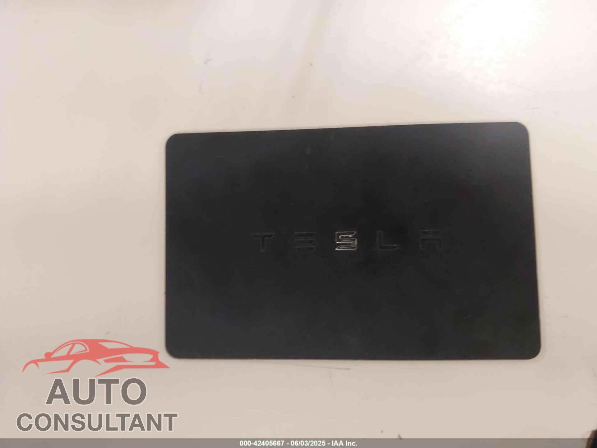 TESLA MODEL 3 2018 - 5YJ3E1EB9JF133244
