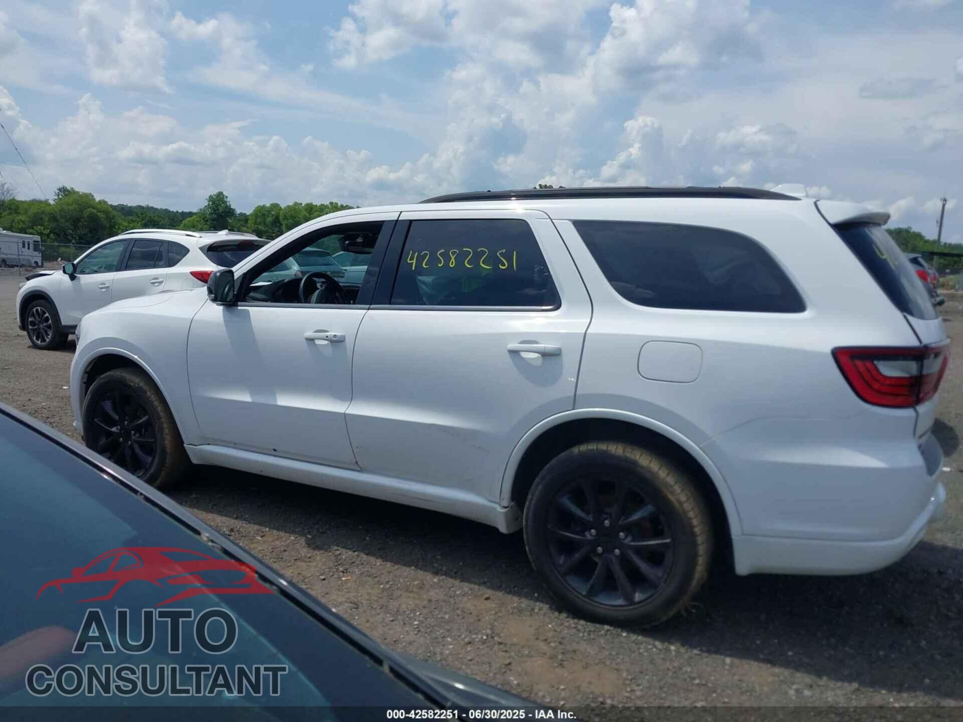 DODGE DURANGO 2018 - 1C4RDJDG5JC126900