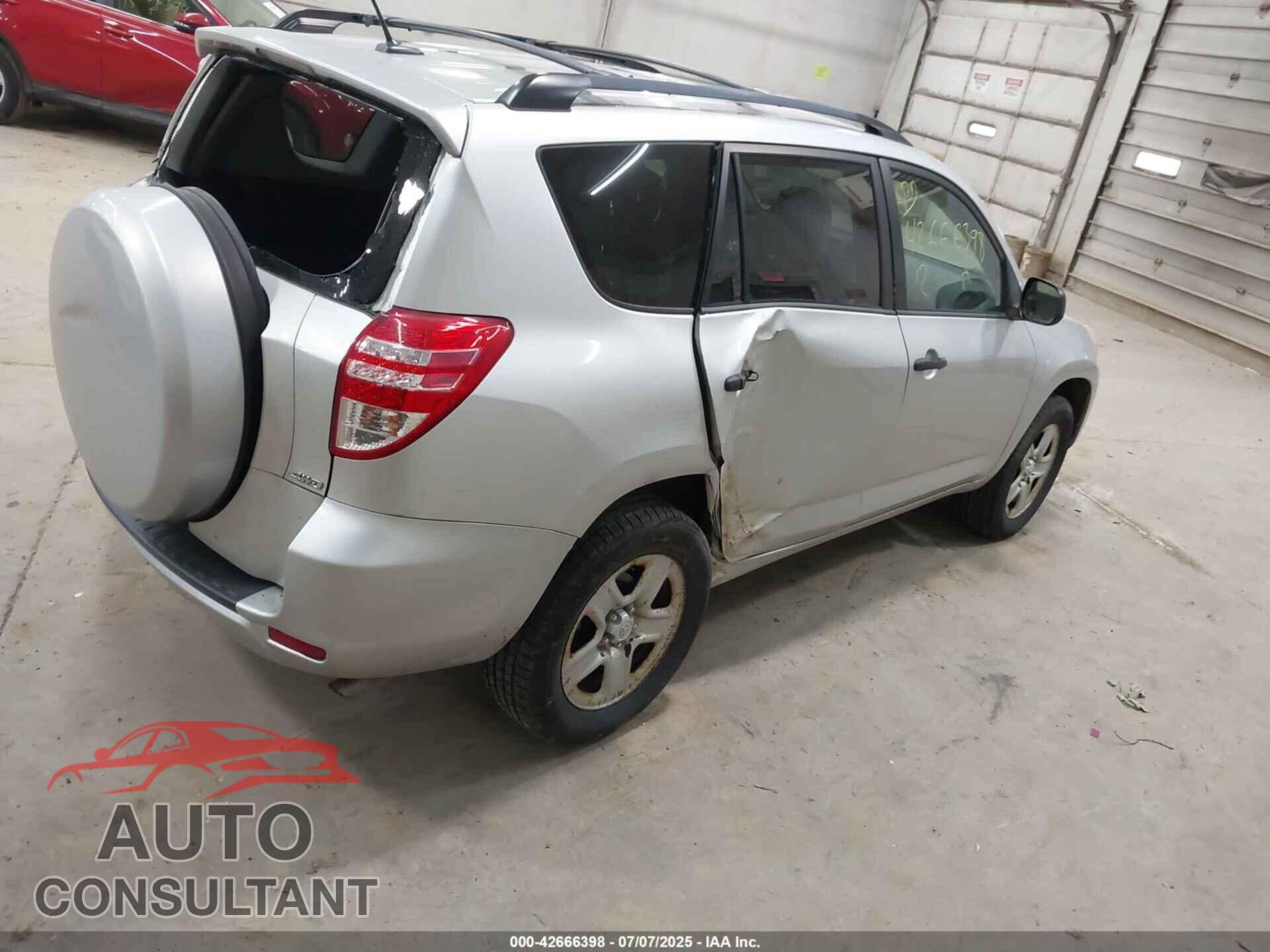 TOYOTA RAV4 2012 - 2T3BF4DV9CW215753