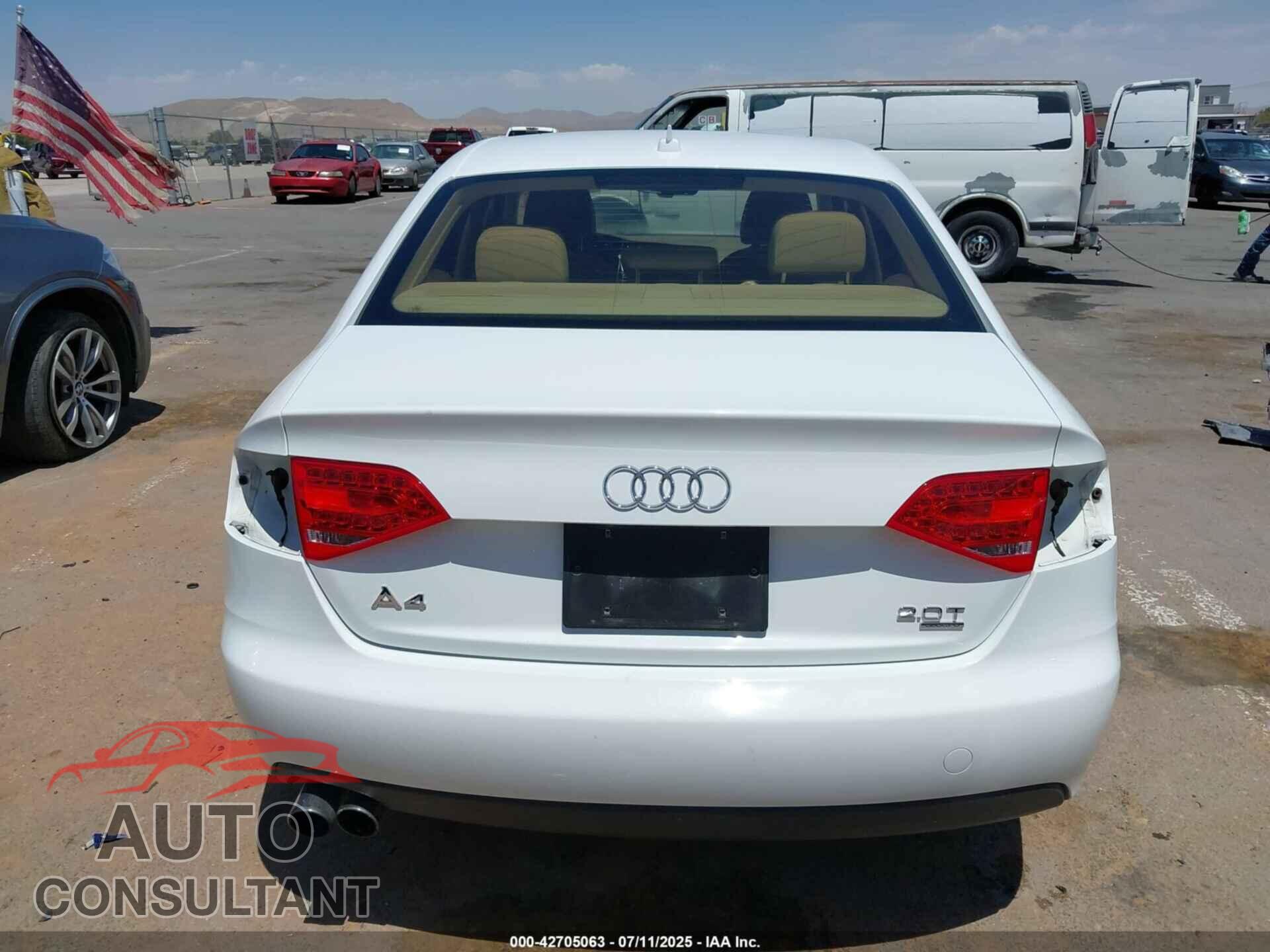 AUDI A4 2011 - WAUFFAFL8BN056433