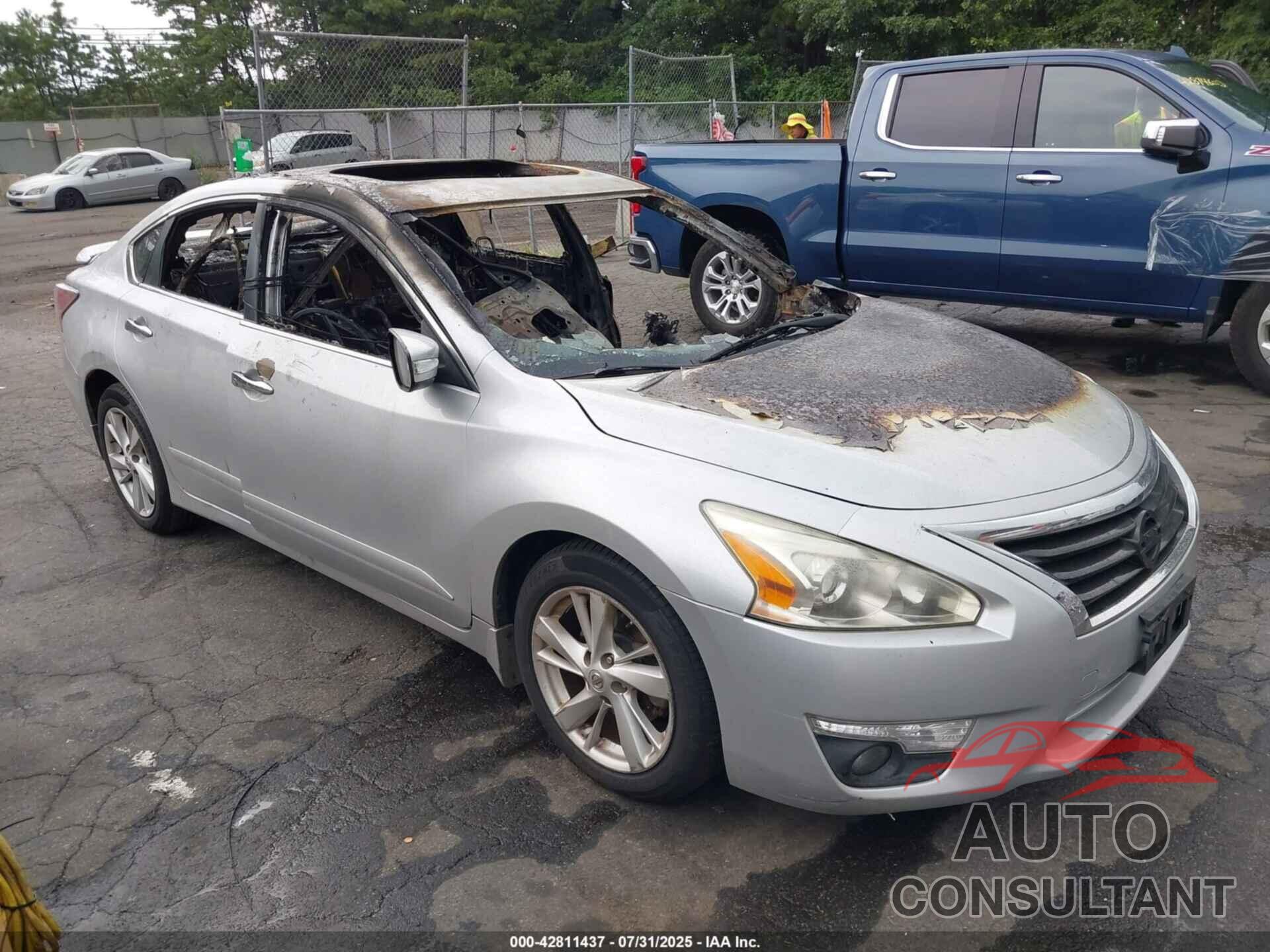 NISSAN ALTIMA 2014 - 1N4AL3AP4EC325402