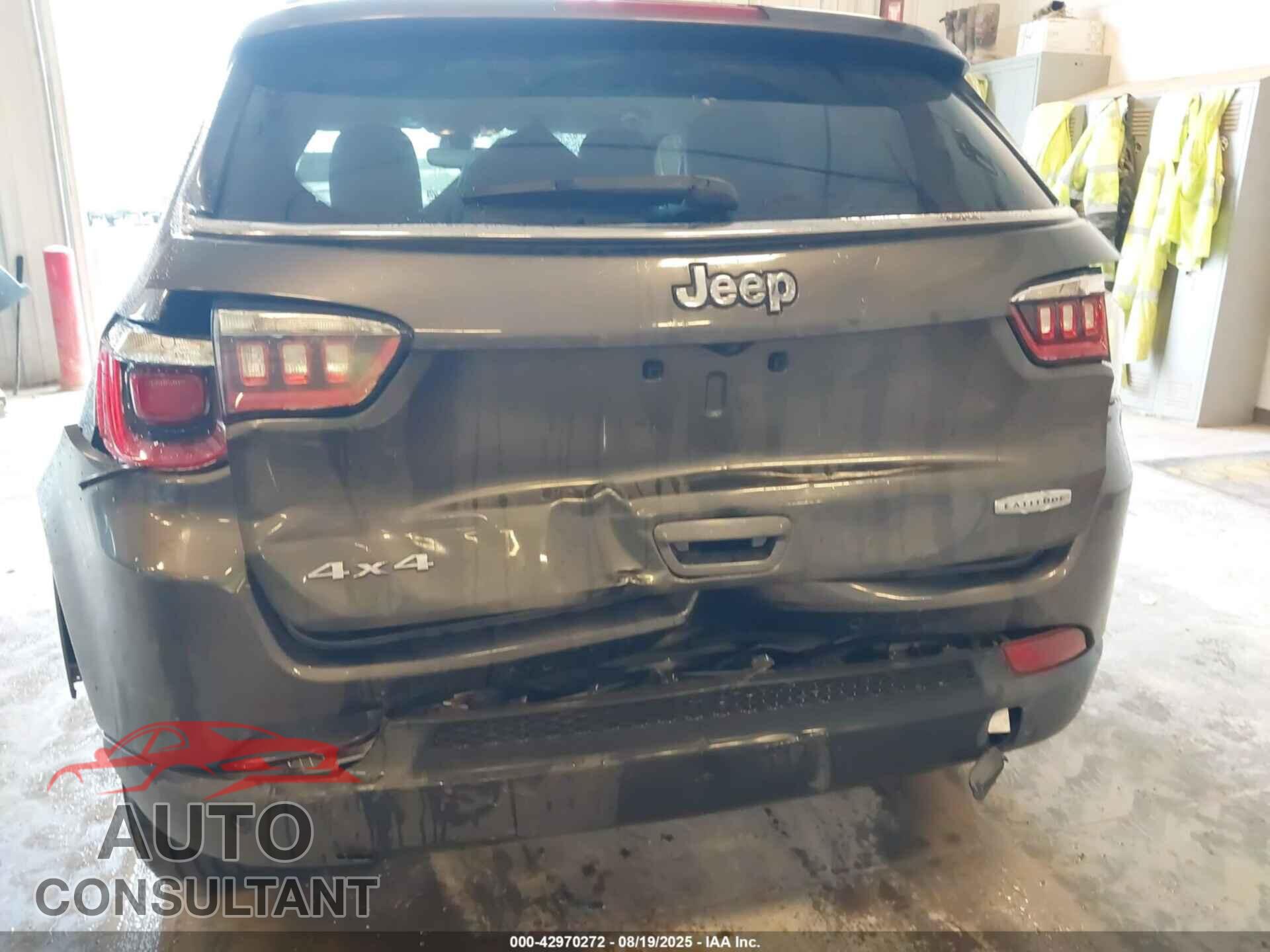 JEEP COMPASS 2018 - 3C4NJDBBXJT350510
