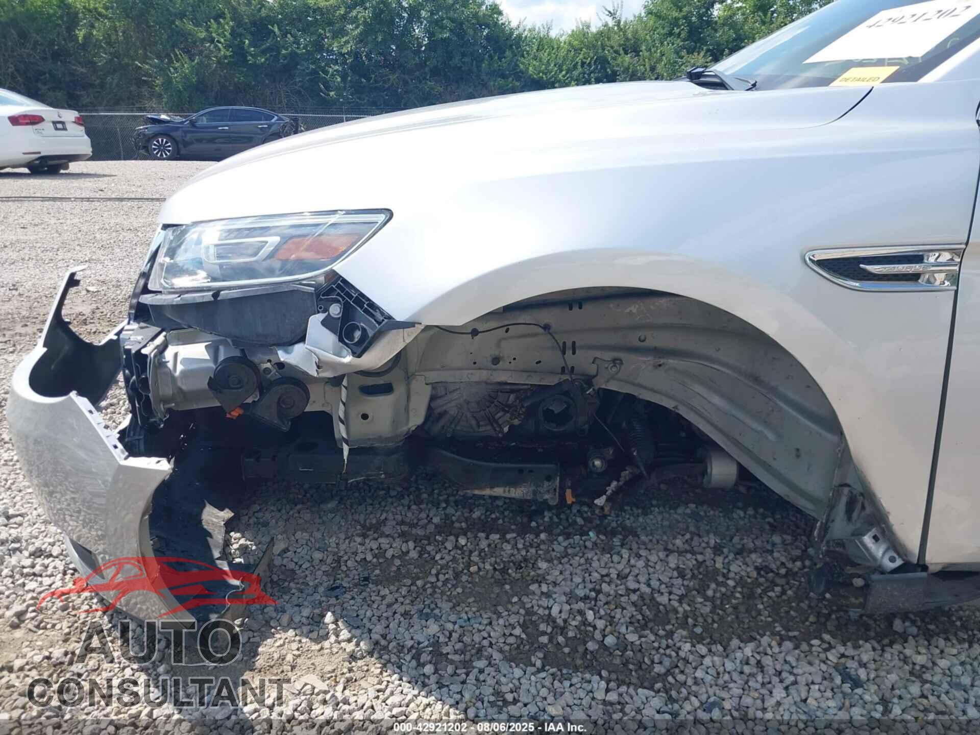 FORD TAURUS 2016 - 1FAHP2F80GG105037