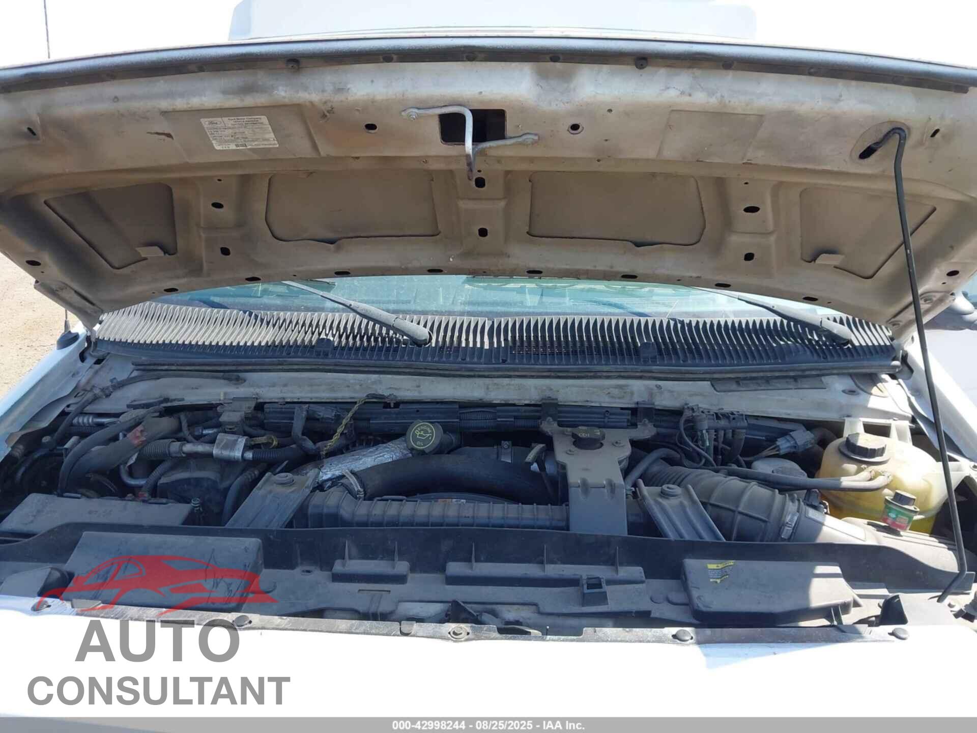 FORD E-350 SUPER DUTY 2010 - 1FDSS3EP2ADA31198