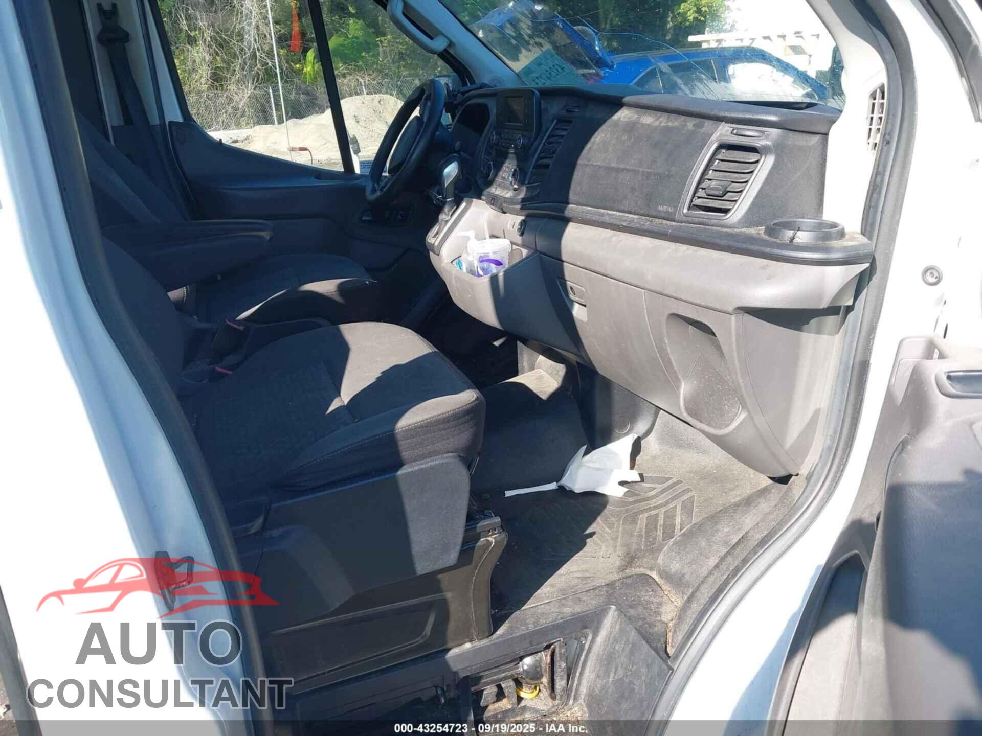 FORD TRANSIT-250 2020 - 1FTBR1C8XLKA10825