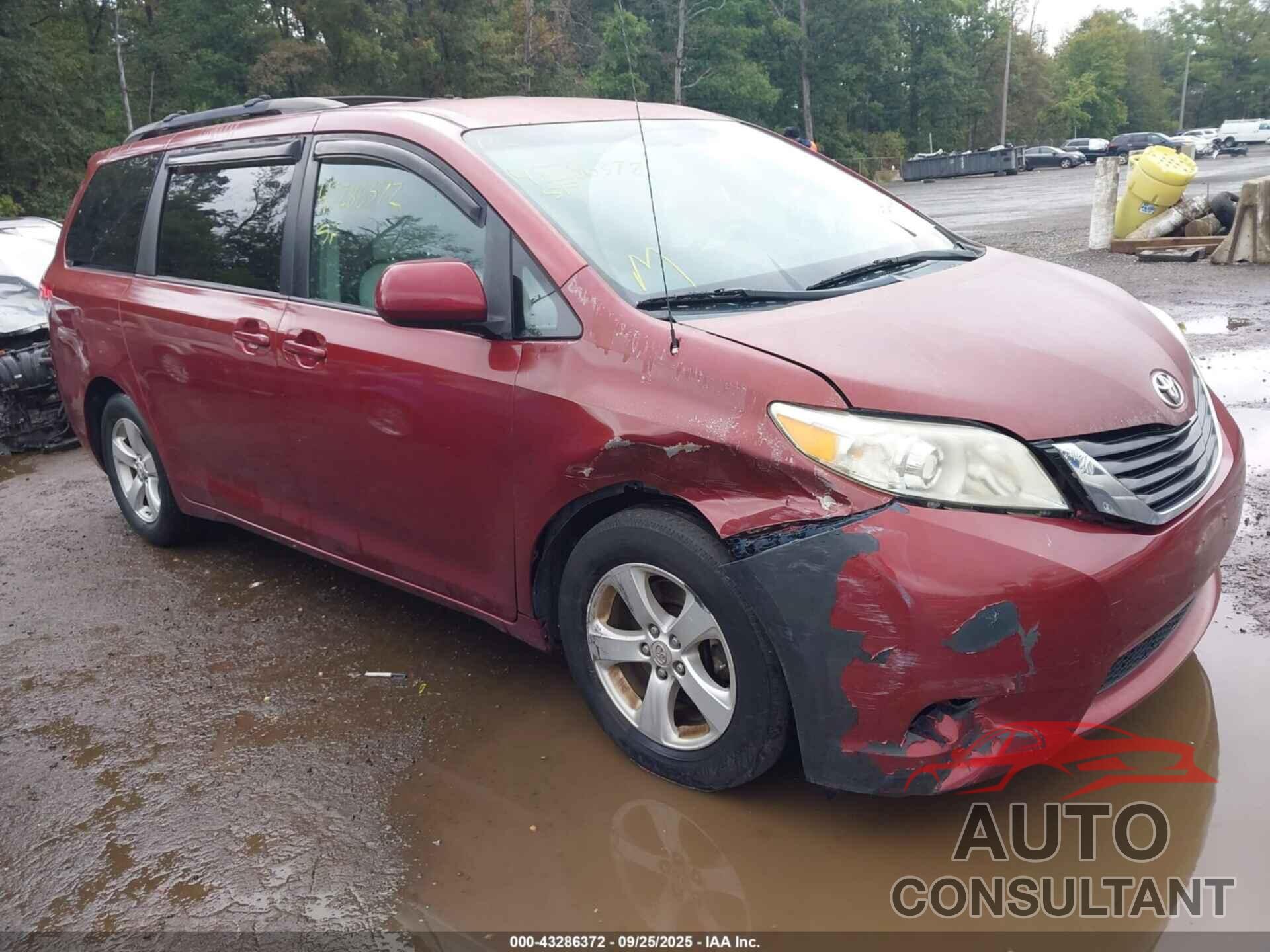 TOYOTA SIENNA 2012 - 5TDKK3DC3CS230755