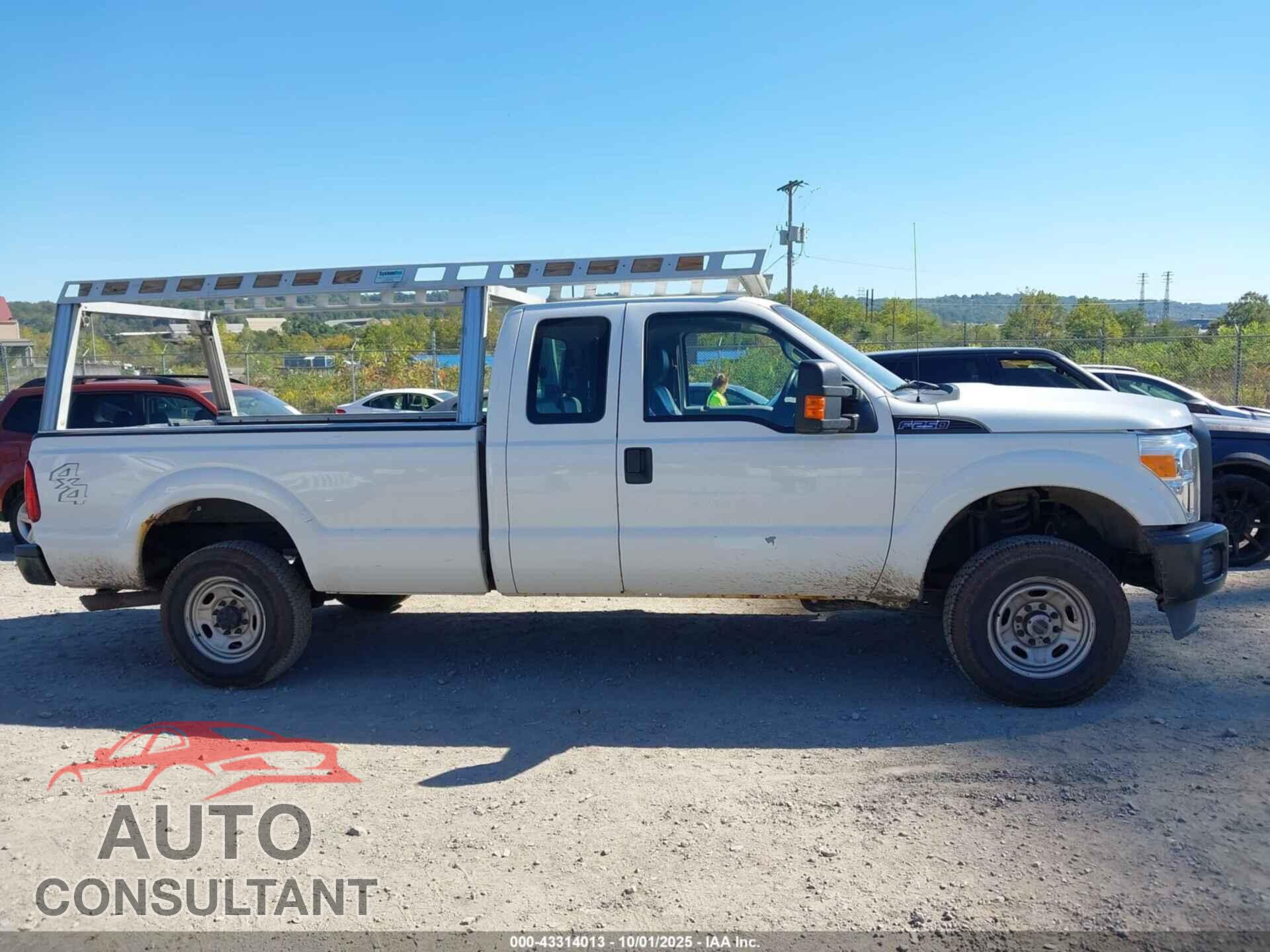 FORD F-250 2013 - 1FT7X2B64DEB88232