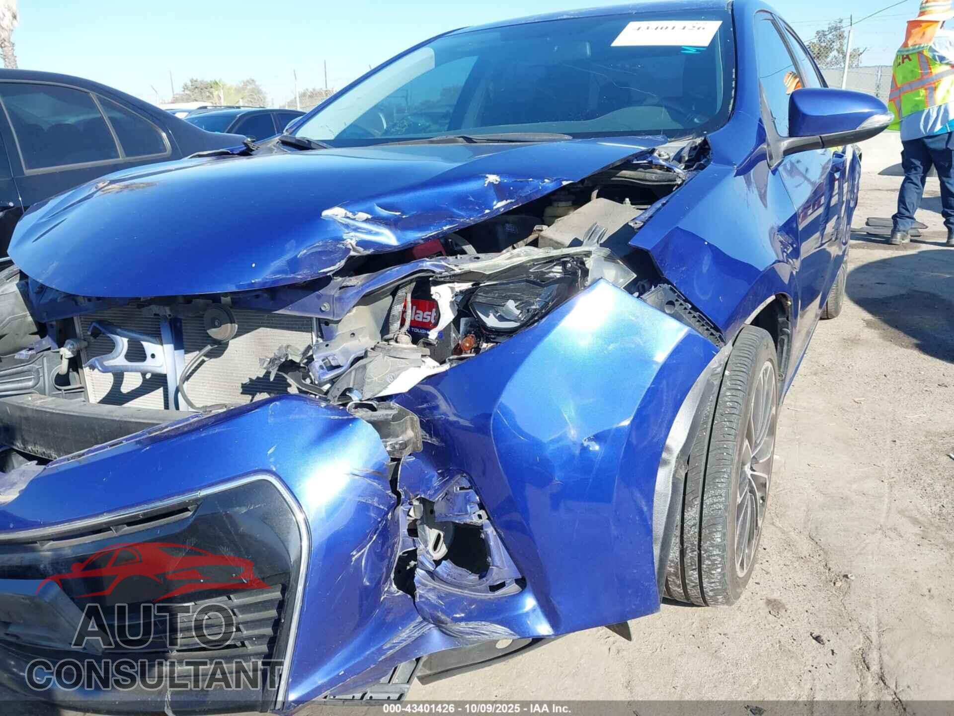TOYOTA COROLLA 2015 - 5YFBURHE4FP354622
