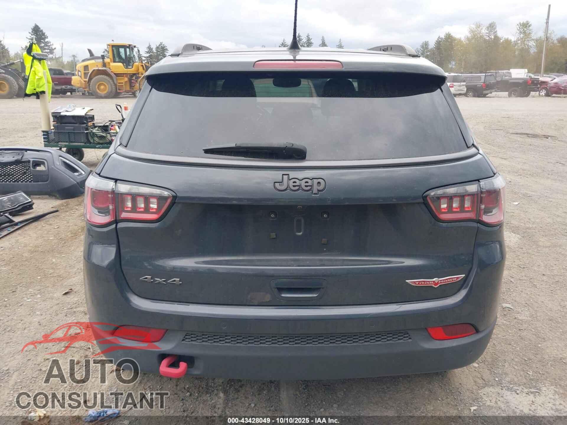 JEEP COMPASS 2018 - 3C4NJDDB9JT129395