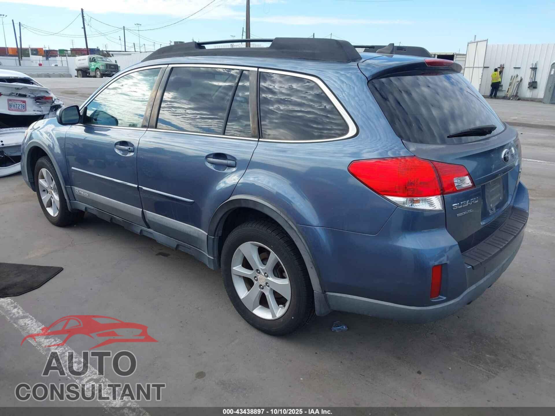 SUBARU OUTBACK 2014 - 4S4BRBFCXE3263979