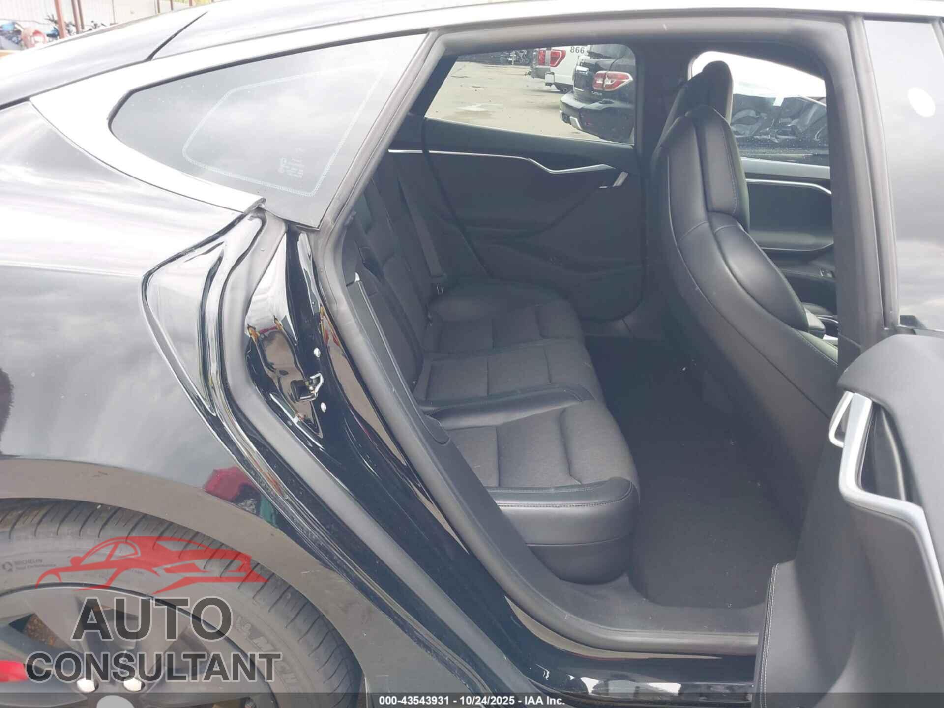 TESLA MODEL S 2017 - 5YJSA1E16HF218860