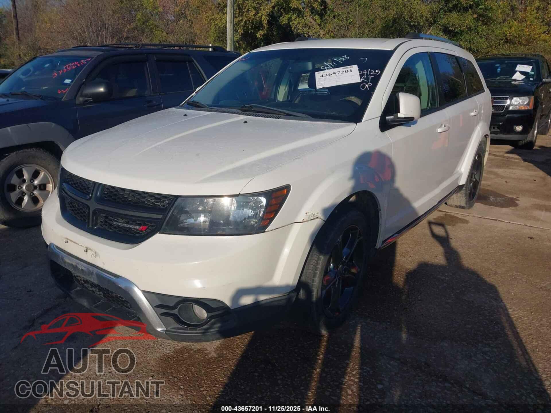 DODGE JOURNEY 2015 - 3C4PDCGBXFT698334
