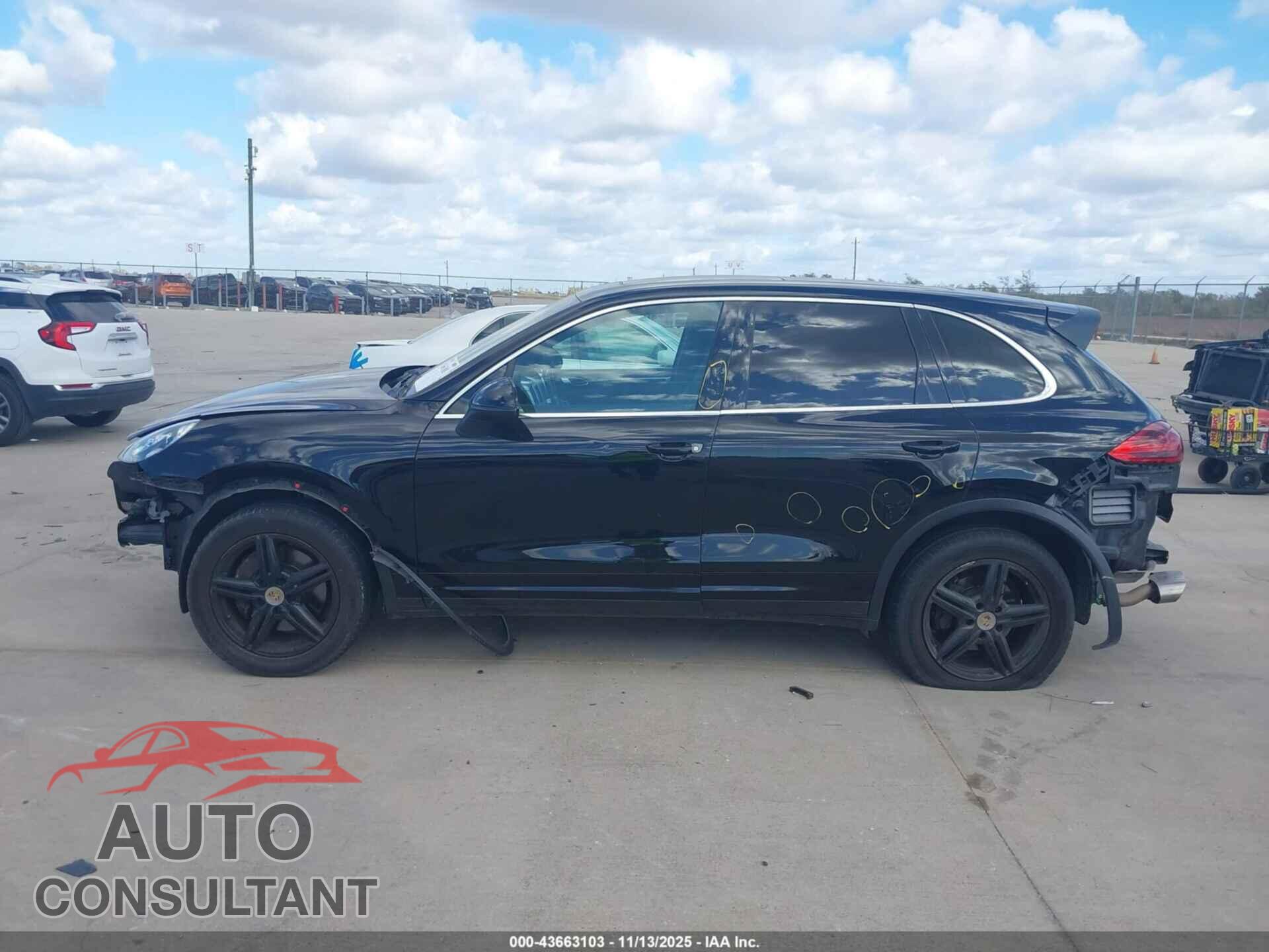 PORSCHE CAYENNE 2016 - WP1AA2A24GKA36171