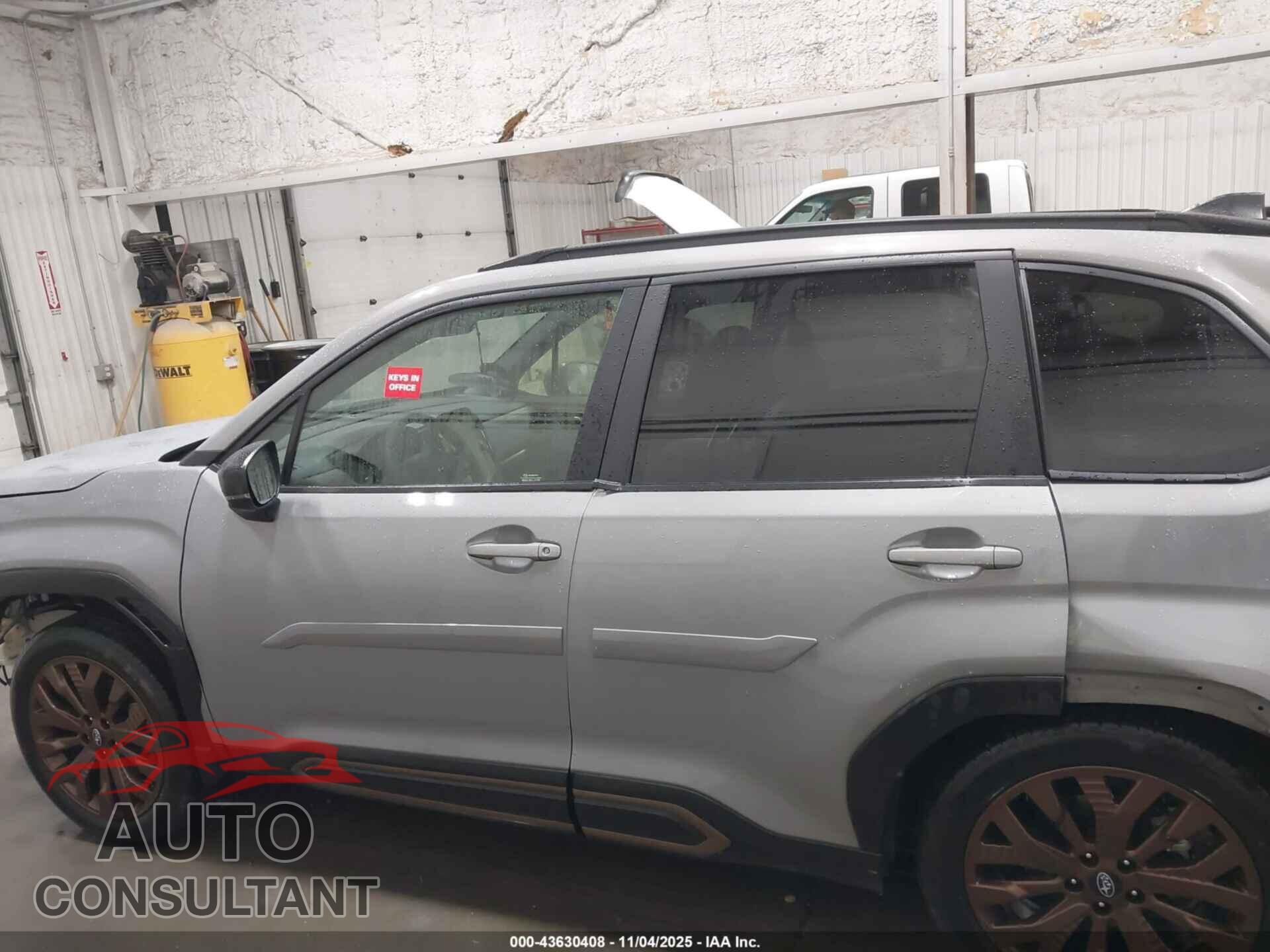 SUBARU FORESTER 2025 - JF2SLDFC3SH453432