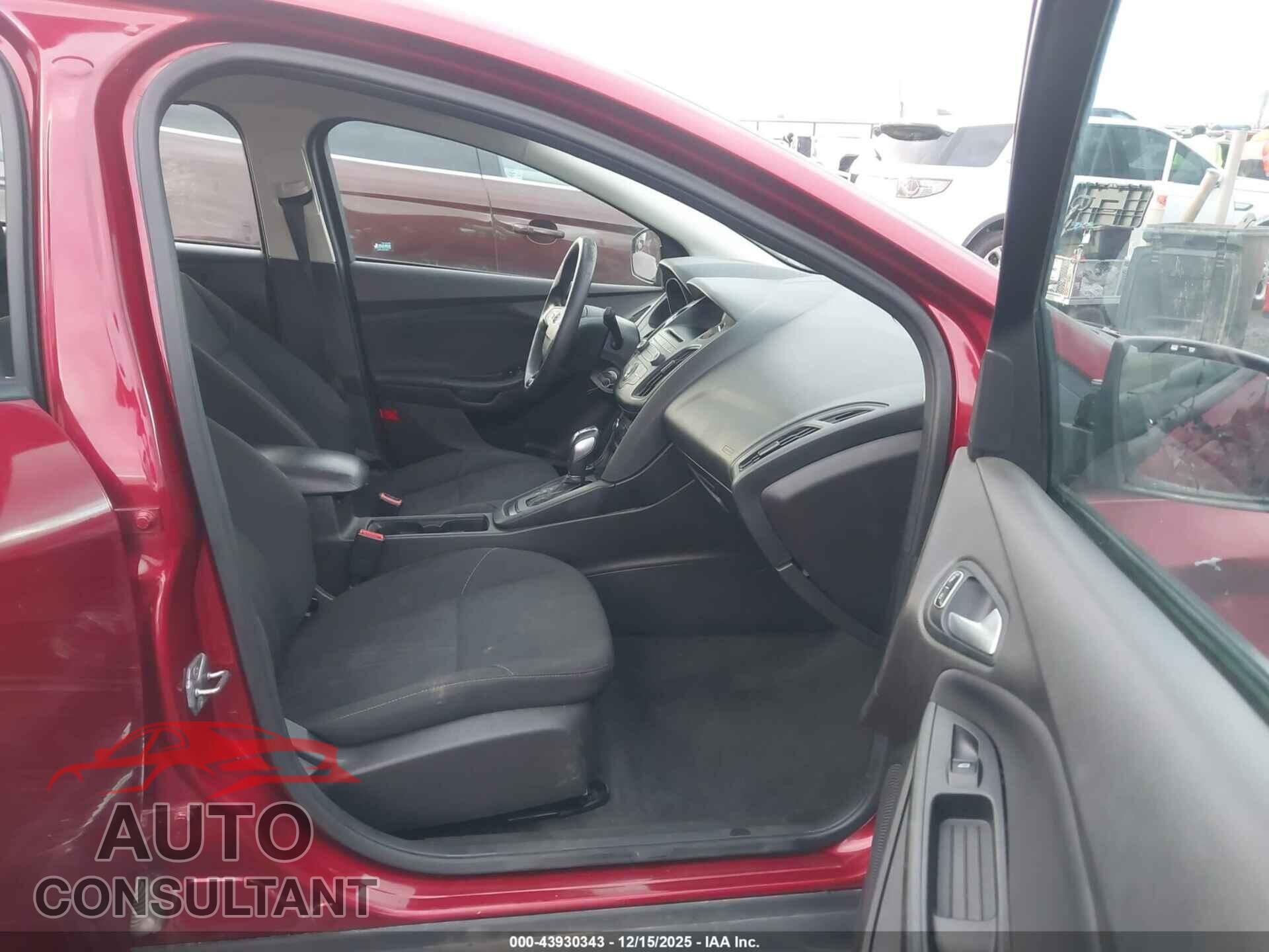 FORD FOCUS 2016 - 1FADP3K25GL294068