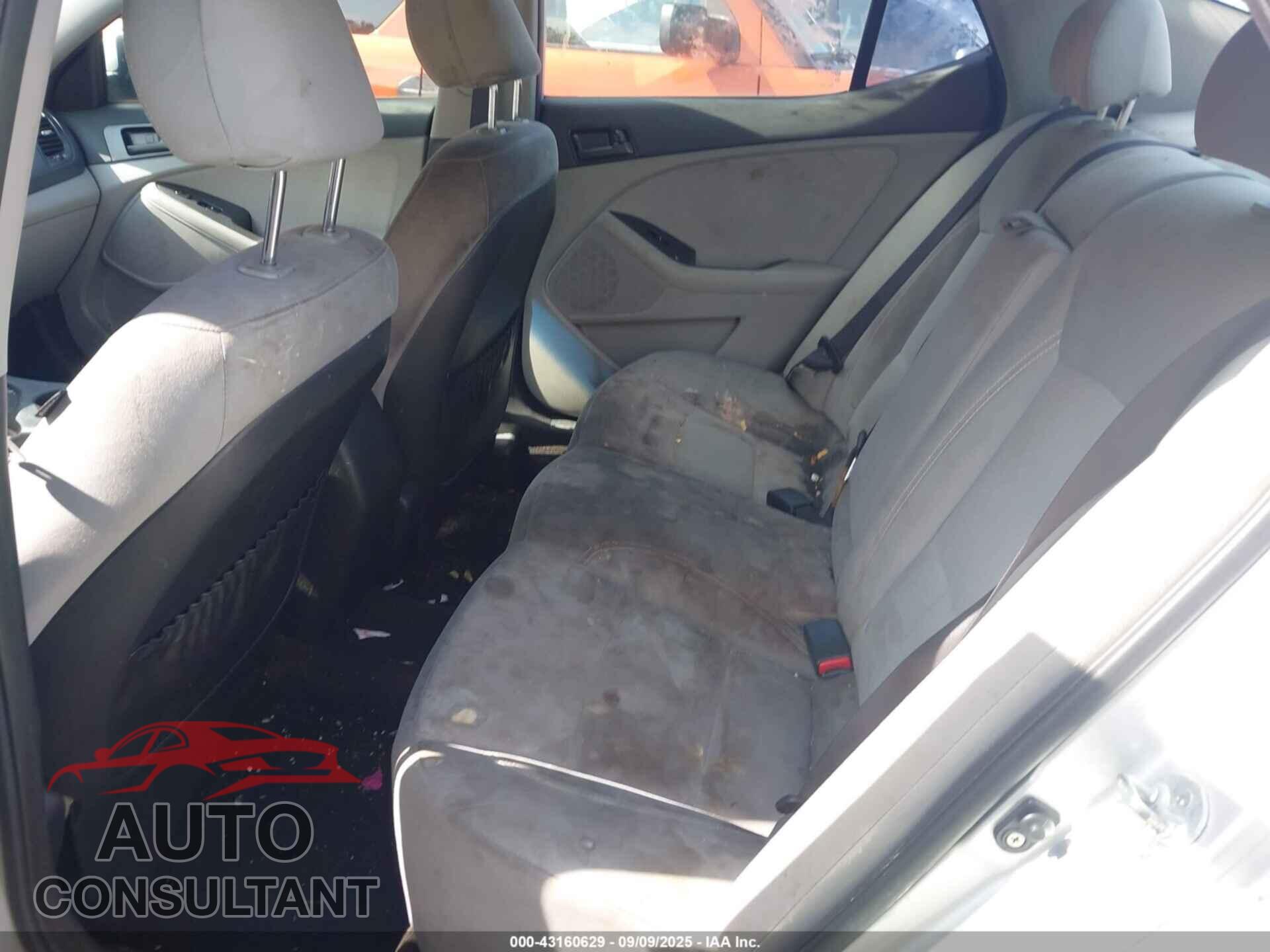 KIA OPTIMA 2012 - KNAGM4A76C5282882