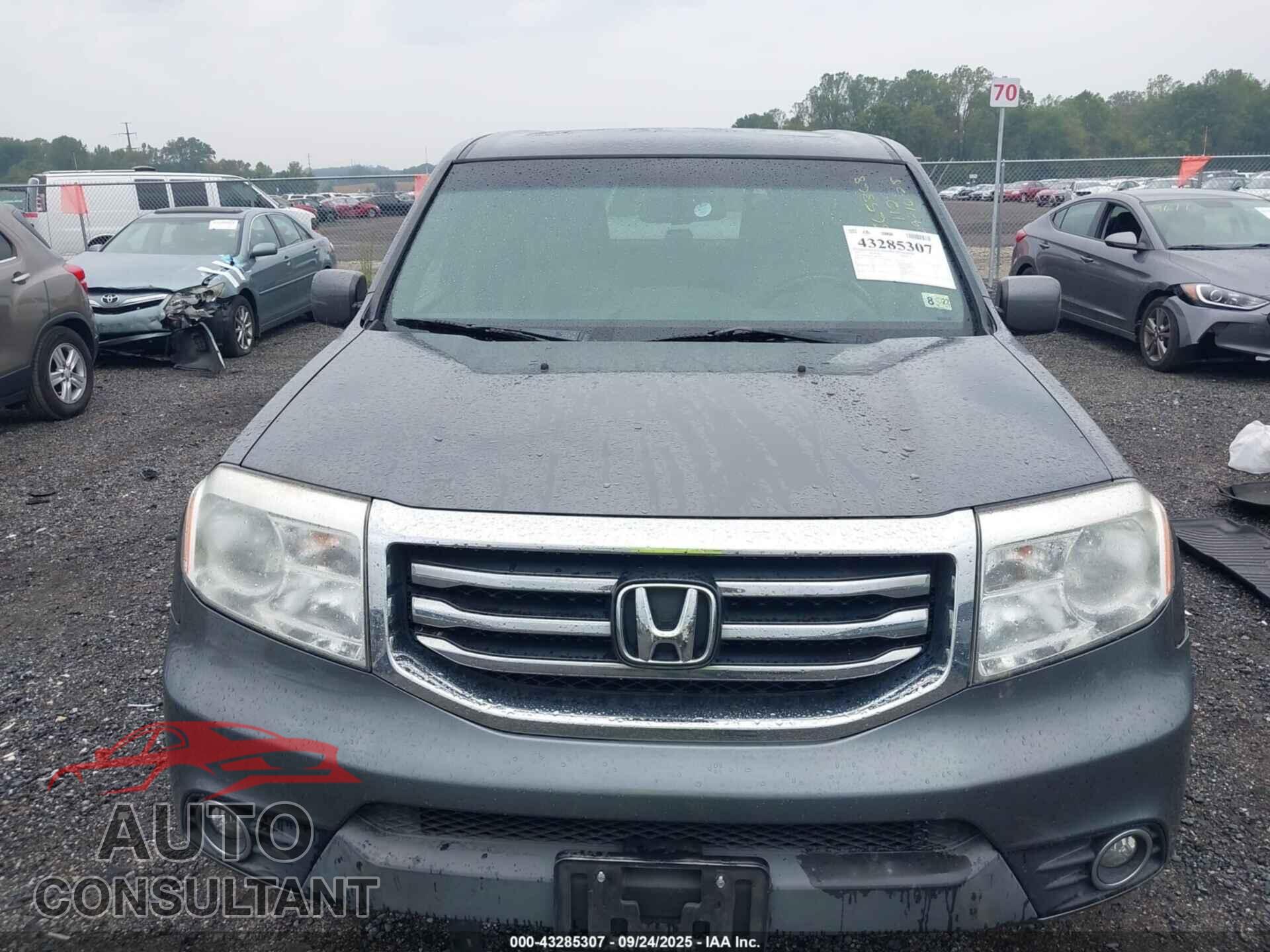 HONDA PILOT 2012 - 5FNYF4H55CB077039