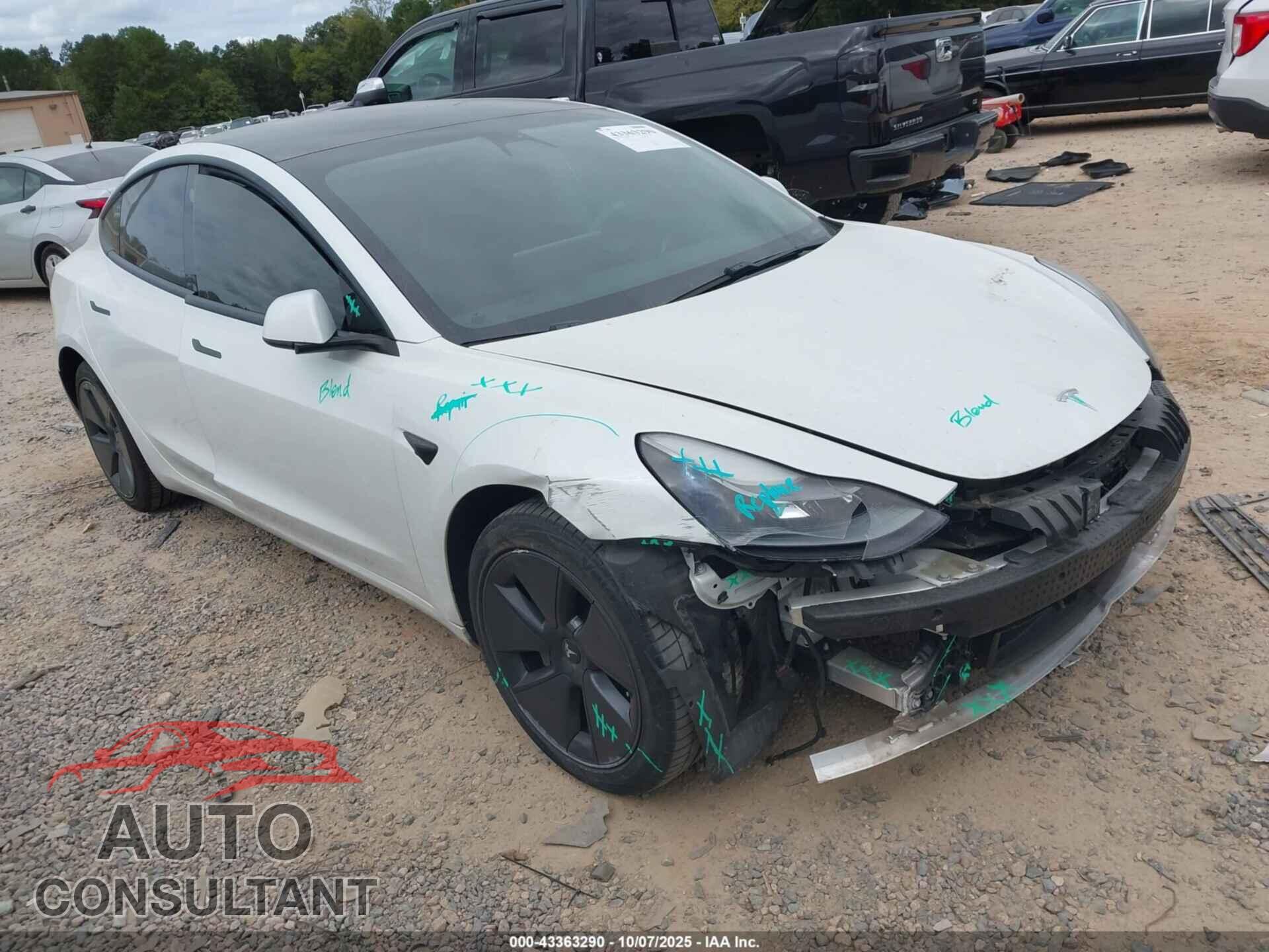 TESLA MODEL 3 2021 - 5YJ3E1EA8MF911402