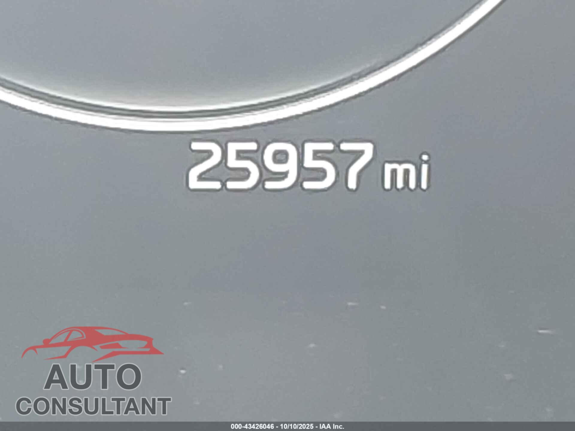 KIA SORENTO 2023 - 5XYRKDLF9PG201375